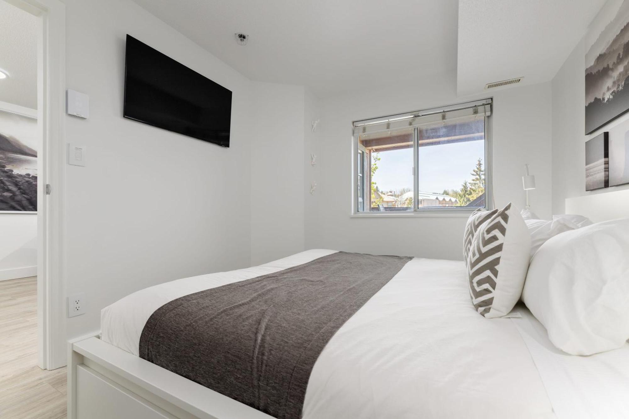 2br Unit * Whistler