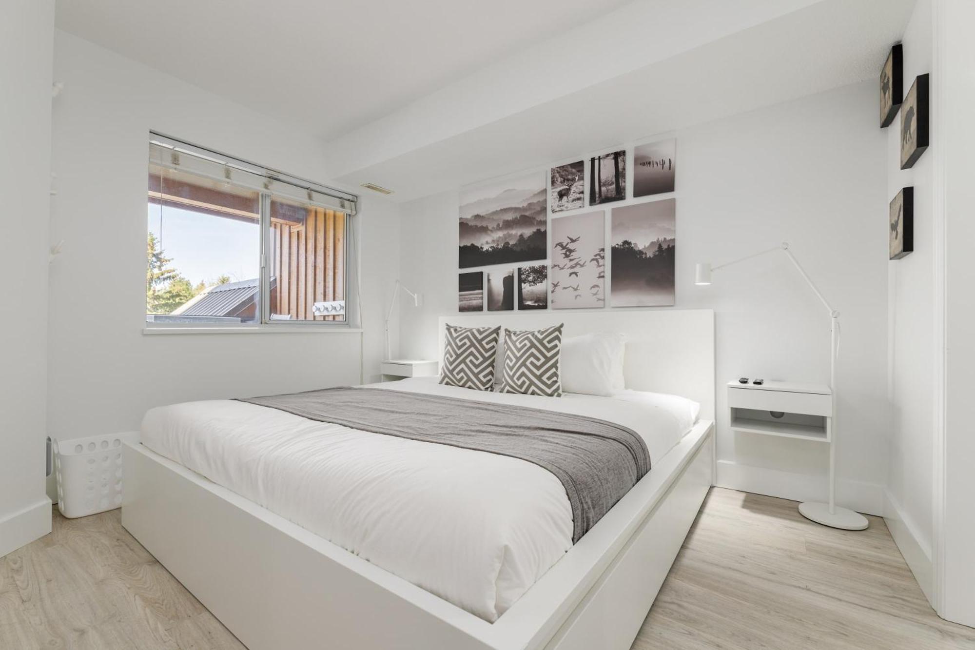 2br Unit *
