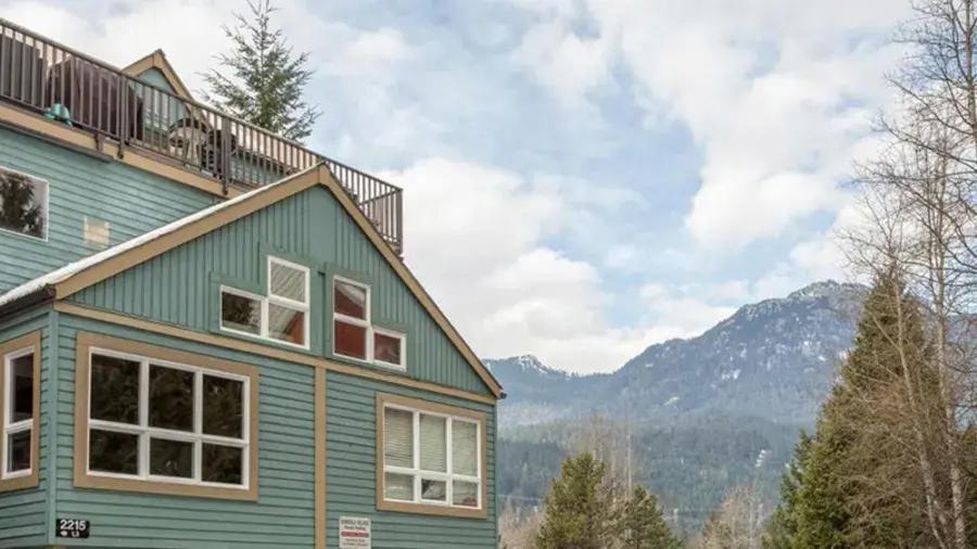 Apartment Gondola Village By Premier Whistler