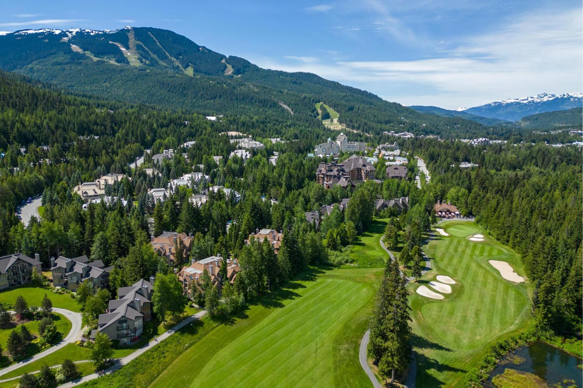Gleneagle 29 | Family-friendly Townhouse, 700m To Blackcomb Base, Wood-burning Fireplace