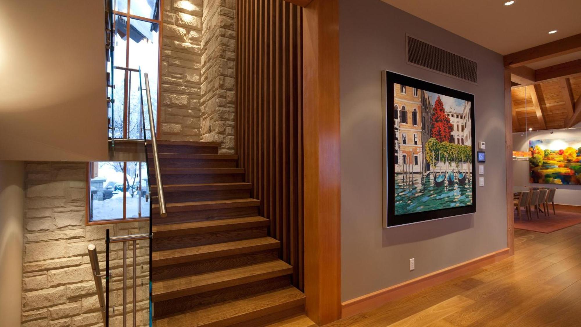 Kadenwood 2951 - Guest Favorite Luxury With Jacuzzi, Heated Pool & Cinema Whistler