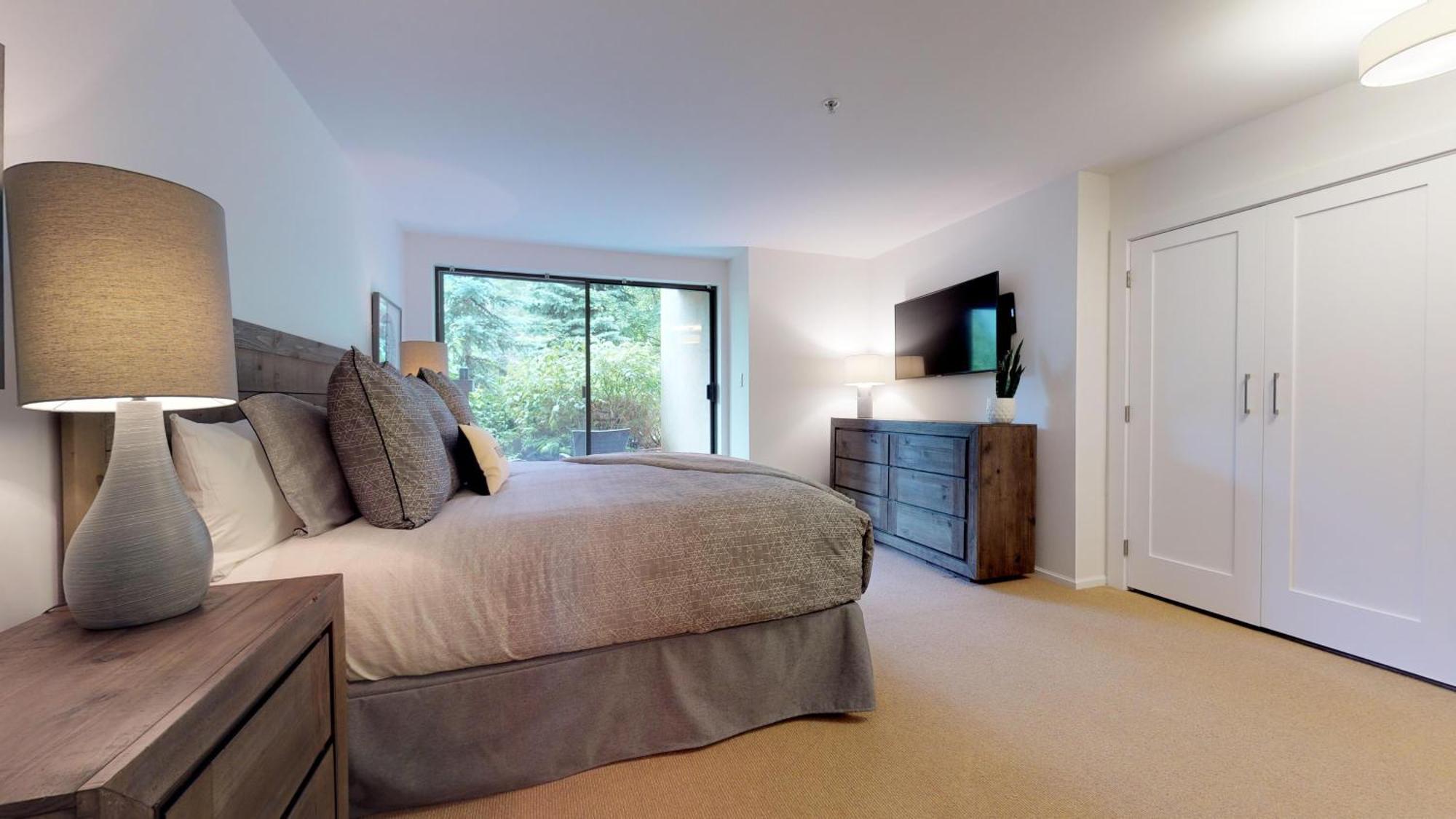 Foxglove 6 - The | 1-level Townhouse Walking Distance To Village & Close To Hill Whistler