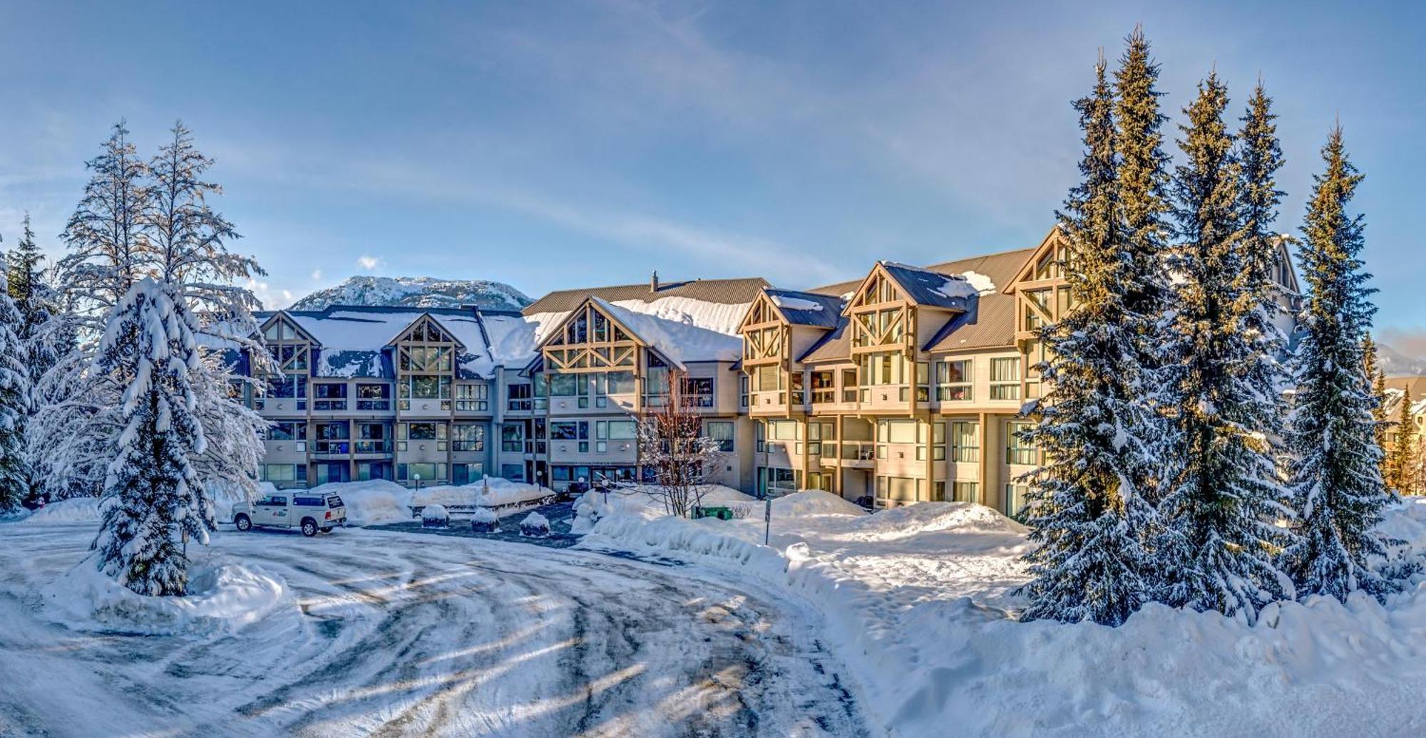 Greystone 210 Ski-in Out Whistler