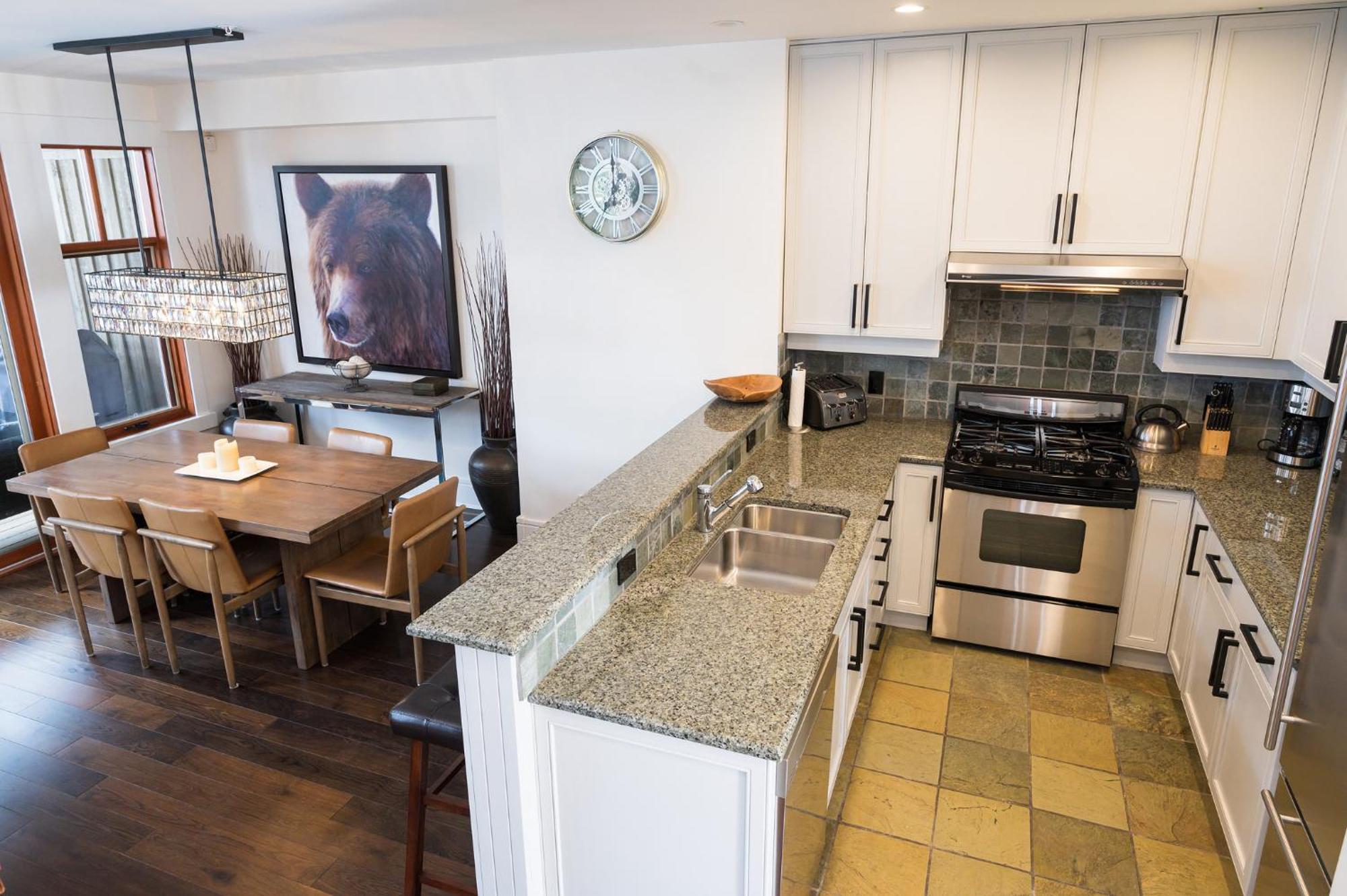 Holiday home 3br, Taluswood Heights, Luxury, Private Hot Tub, Ski-in Ski-out, By Harmony