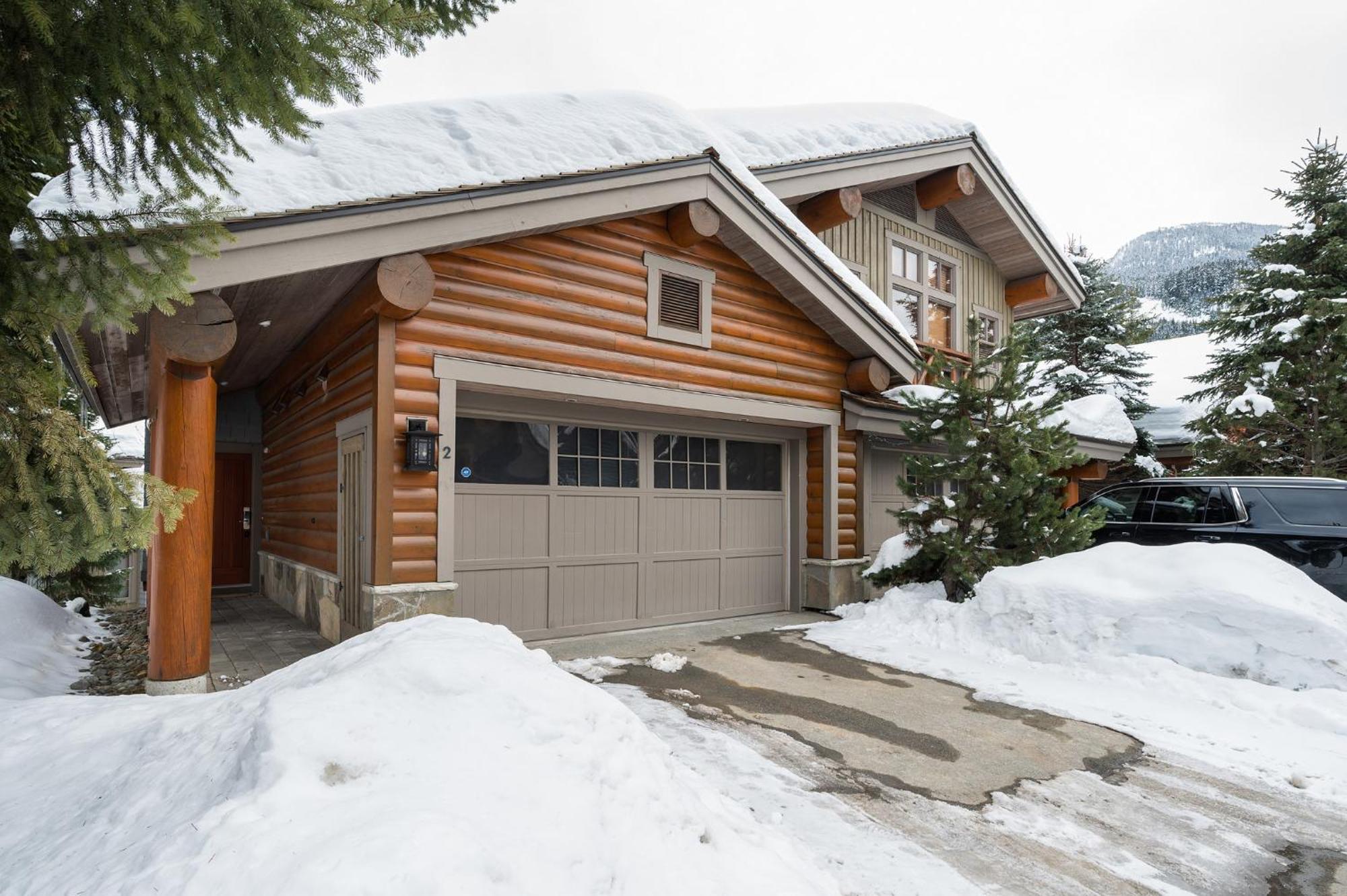 3br, Taluswood Heights, Luxury, Private Hot Tub, Ski-in Ski-out, By Harmony Holiday home *