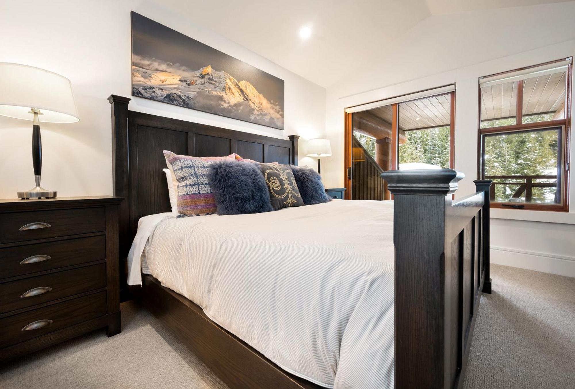 3br, Taluswood Heights, Luxury, Private Hot Tub, Ski-in Ski-out, By Harmony