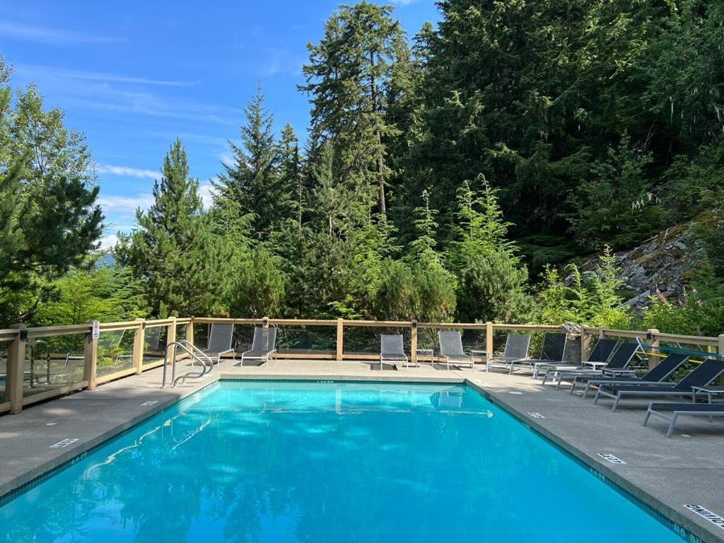 Luxury Mountain Retreat With Private Hot Tub By Harmony Holiday home *