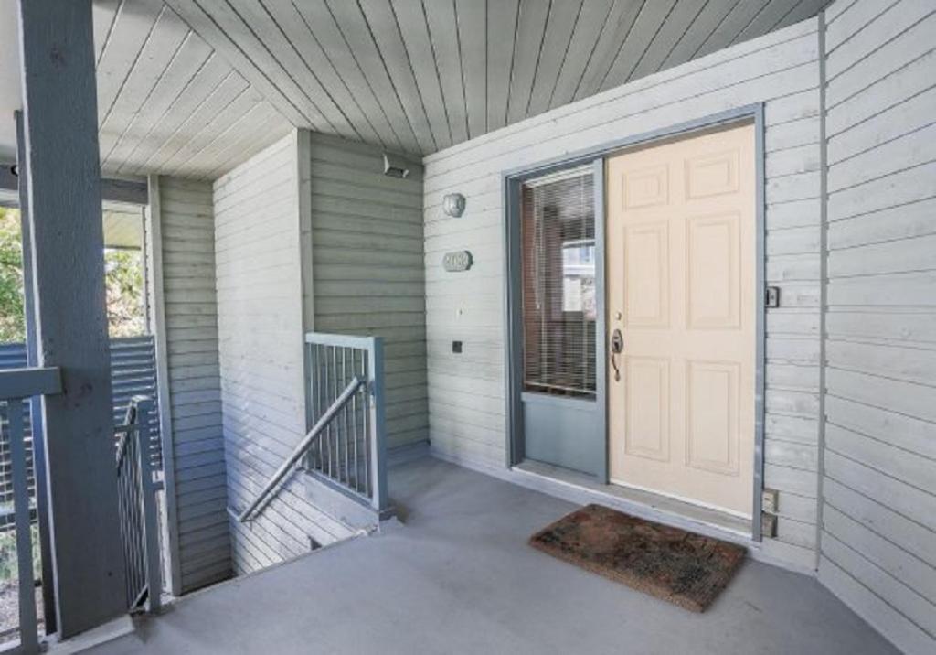Floor With Mountain Views By Harmony Holiday home Whistler