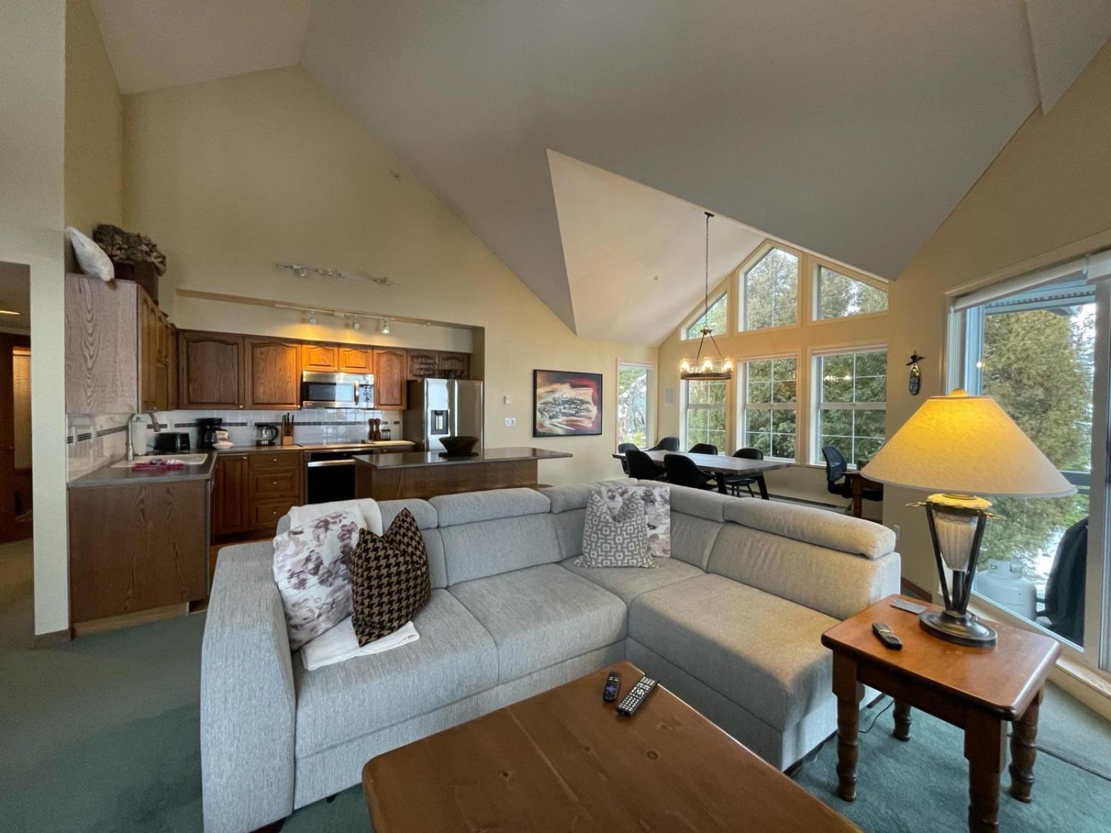 Floor With Mountain Views By Harmony