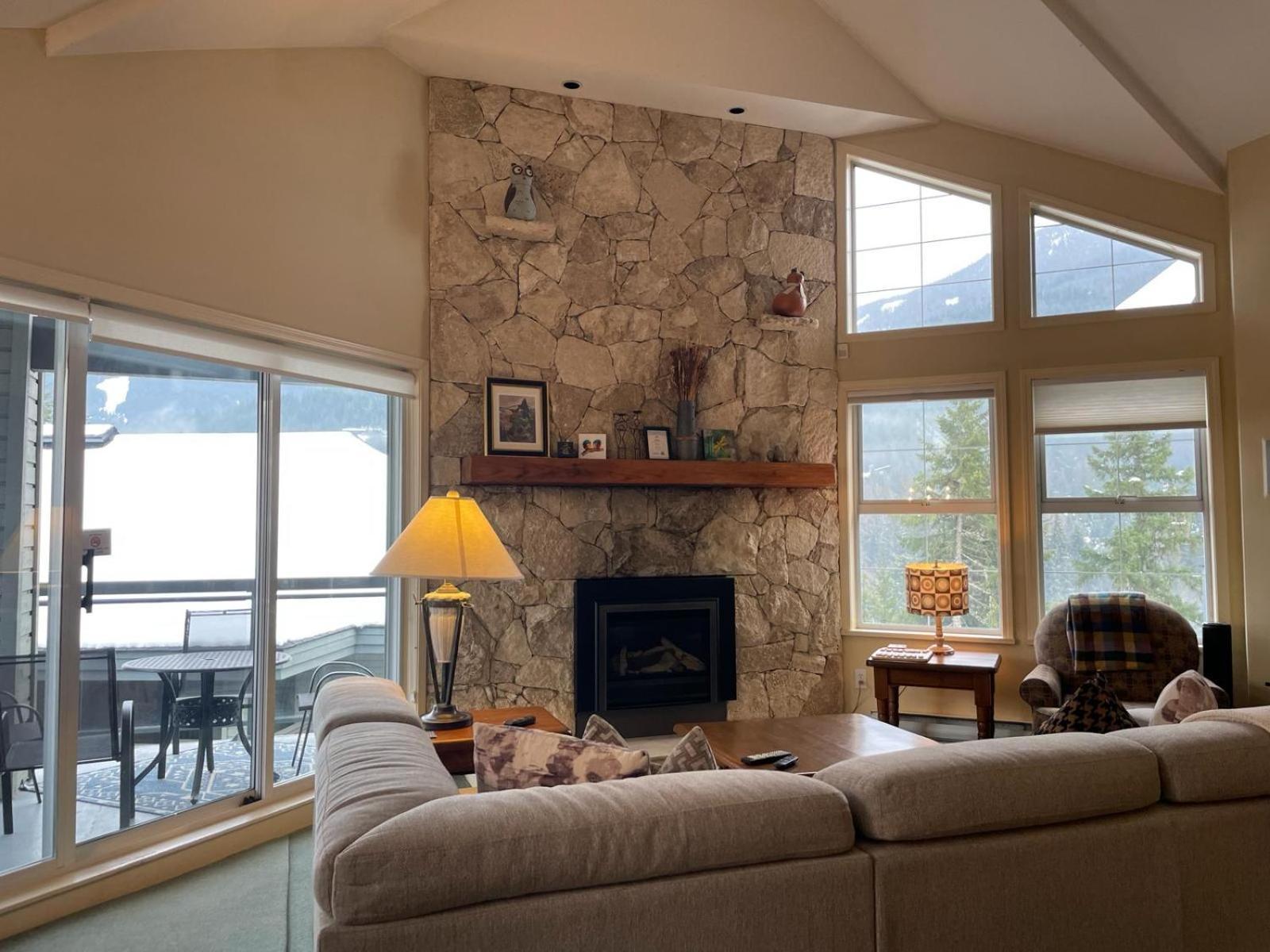 Floor With Mountain Views By Harmony Holiday home *