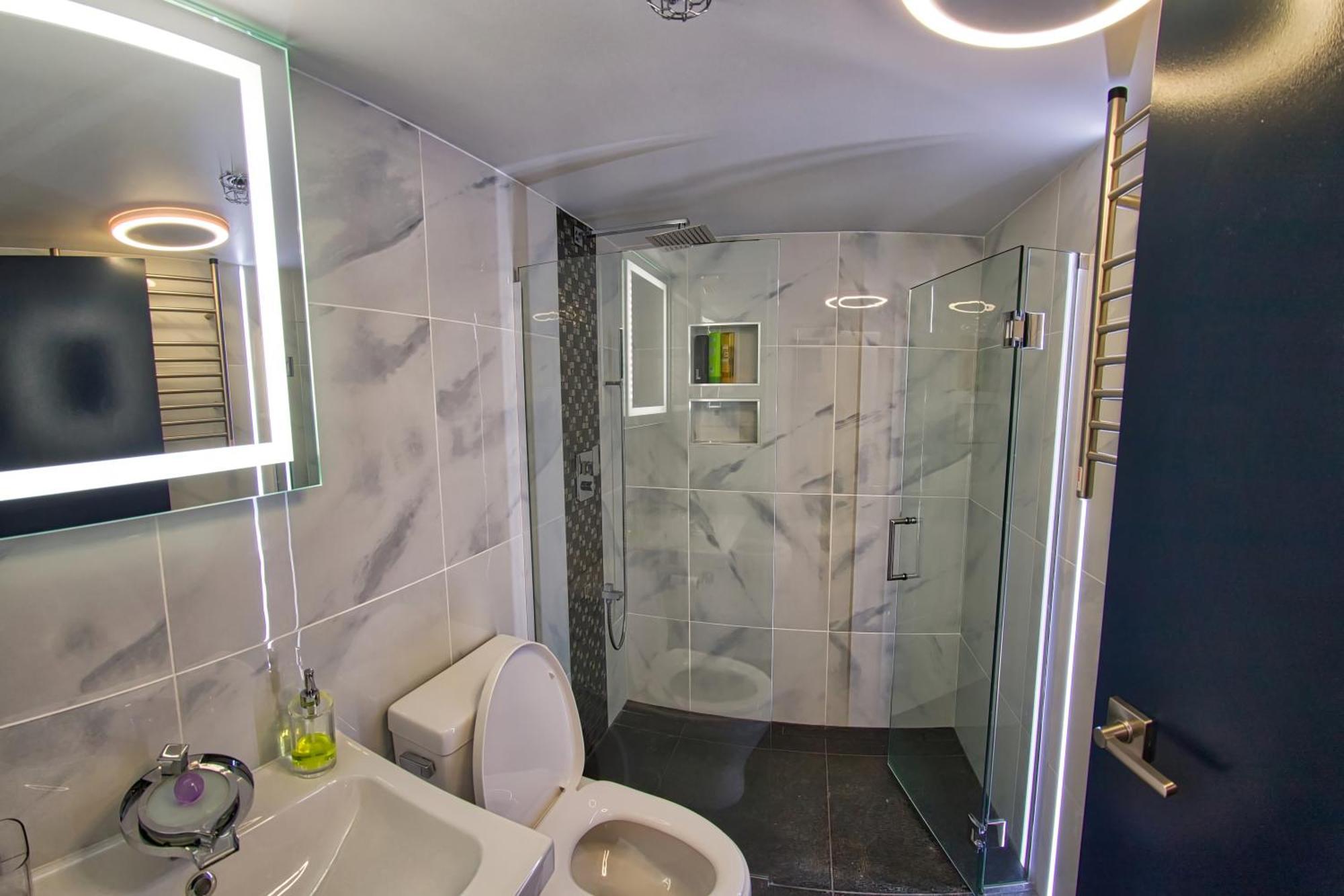 Upscale Modern * Whistler