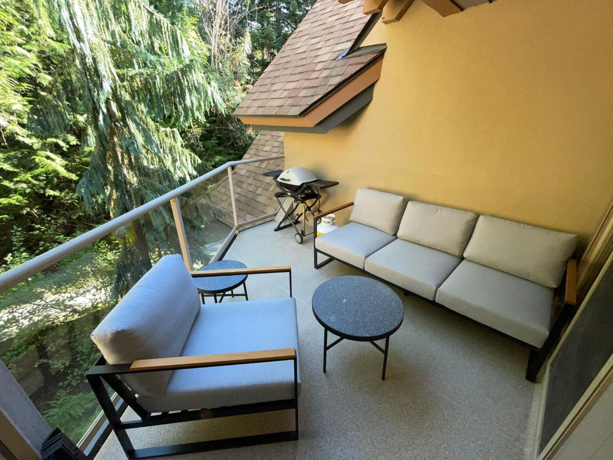 Modern With Forest Views By Harmony Holiday home *