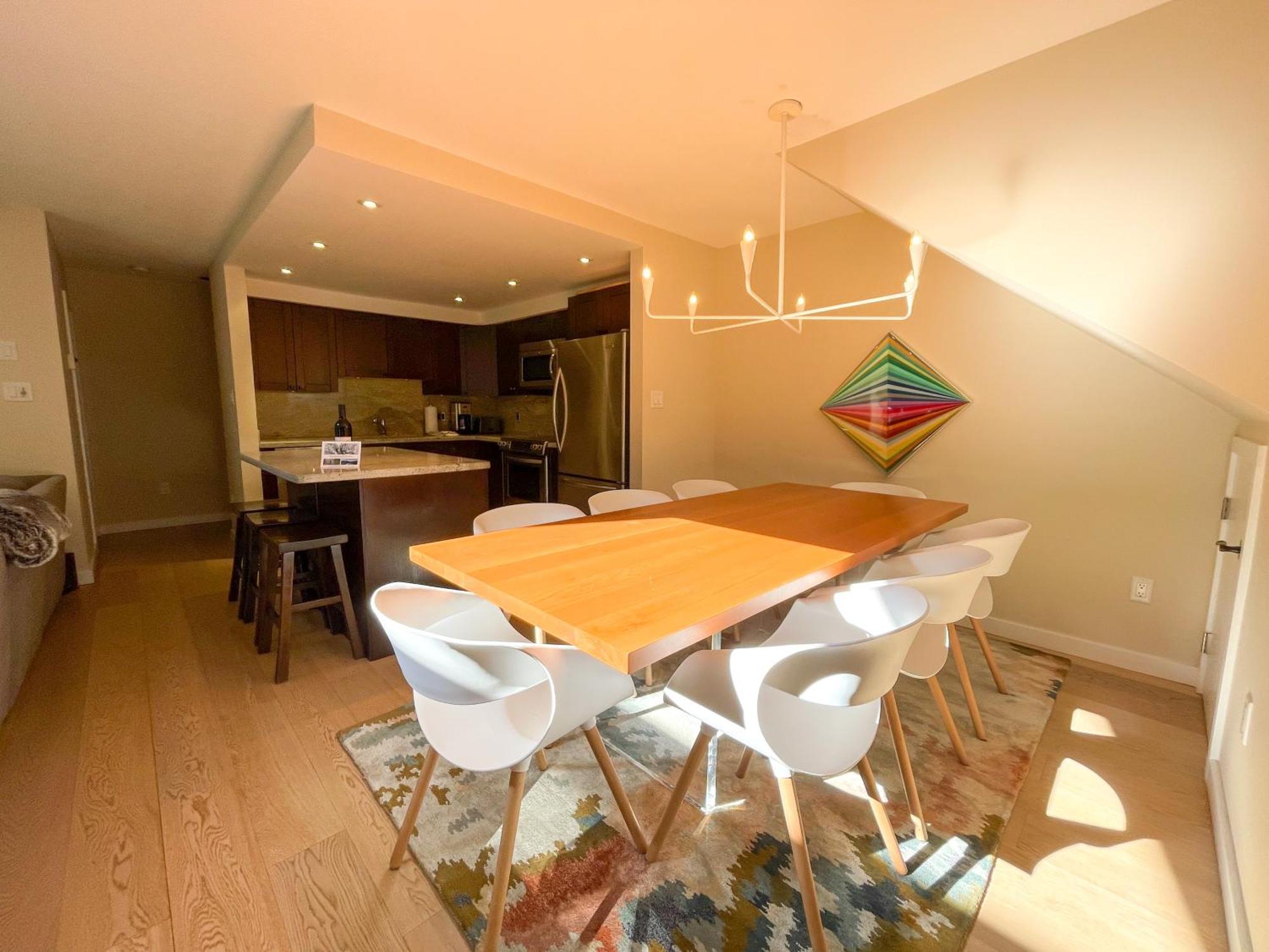 Modern With Forest Views By Harmony Holiday home Whistler