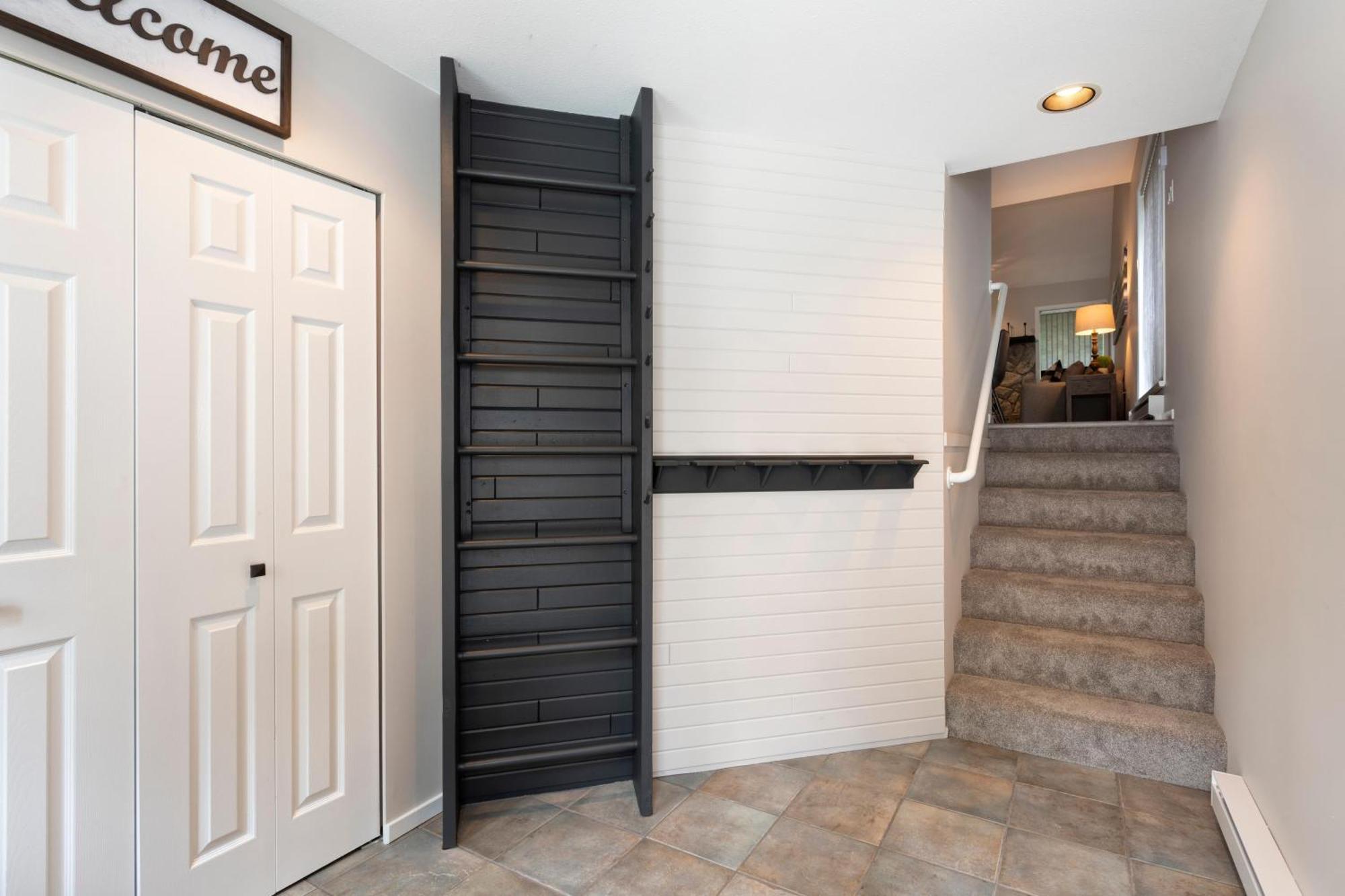 Stoneridge 32 | Spacious Townhome W/ Access, Private Hot Tub & Covered Parking