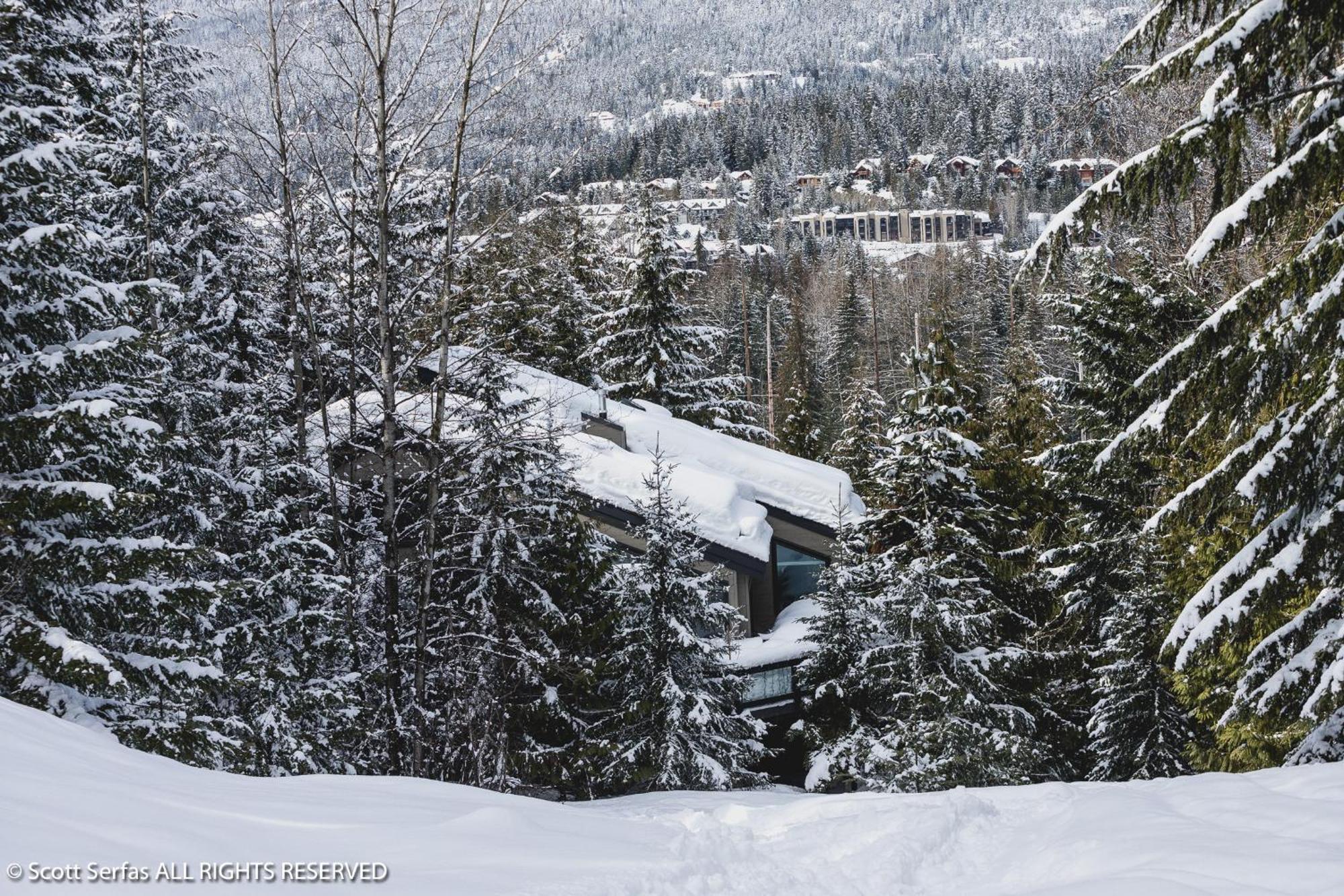 Telemark 25 Ski-in Ski-out Access Steps To Ski Lifts Renovated Townhome
