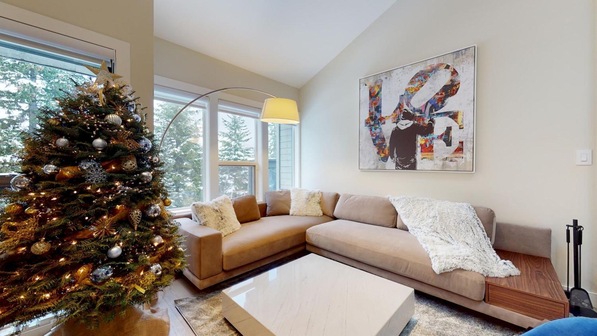 Telemark 25 Ski-in Ski-out Access Steps To Ski Lifts Renovated Townhome Holiday home *