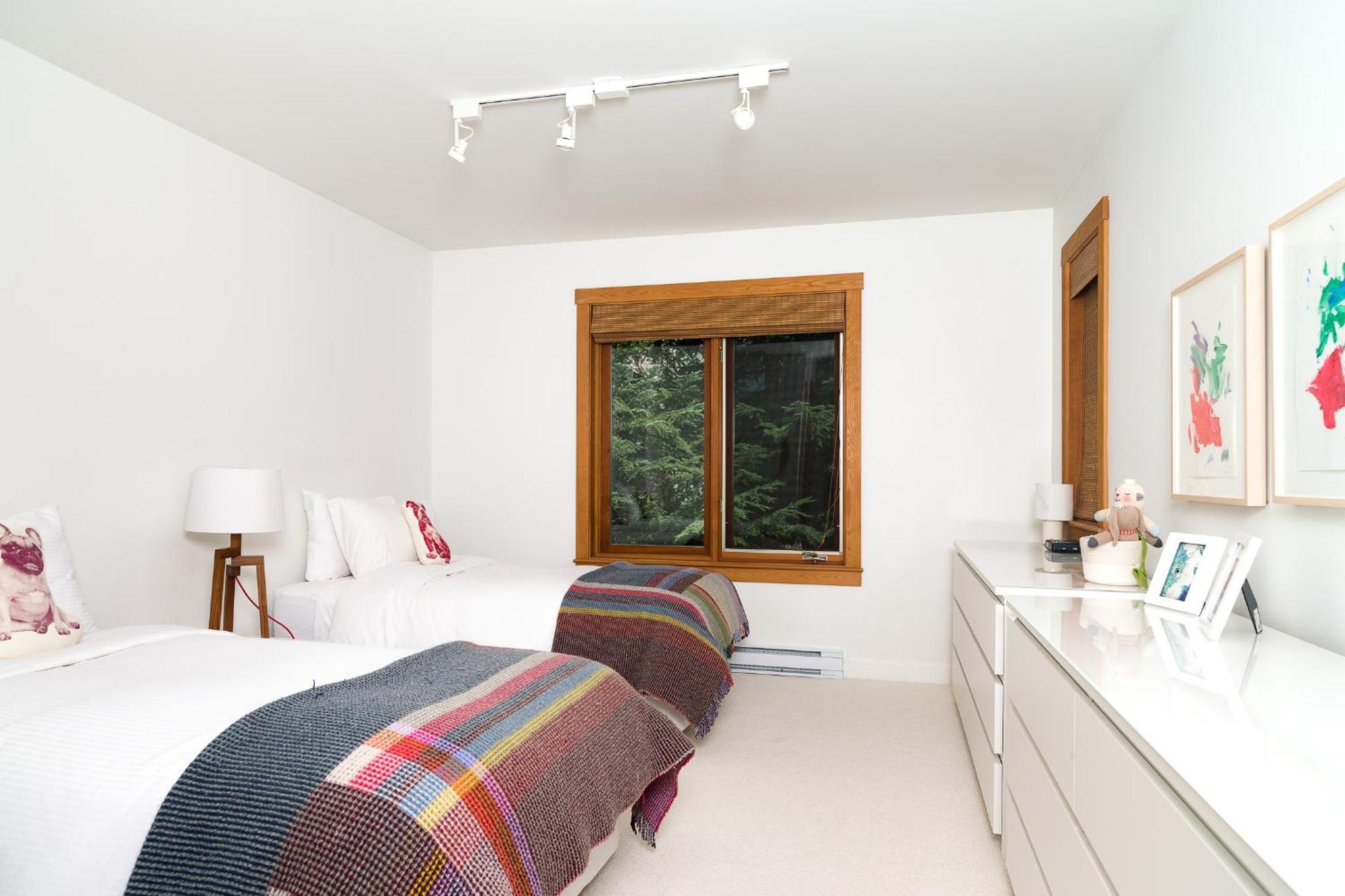 The Ridge 21 3 Bed3 Bath Luxury Townhouse Ski-inout Hot Tub Parking Incl *