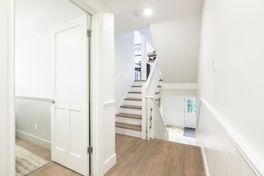 5 Bedroom Chalet, Steps To Gondola! Chalet *