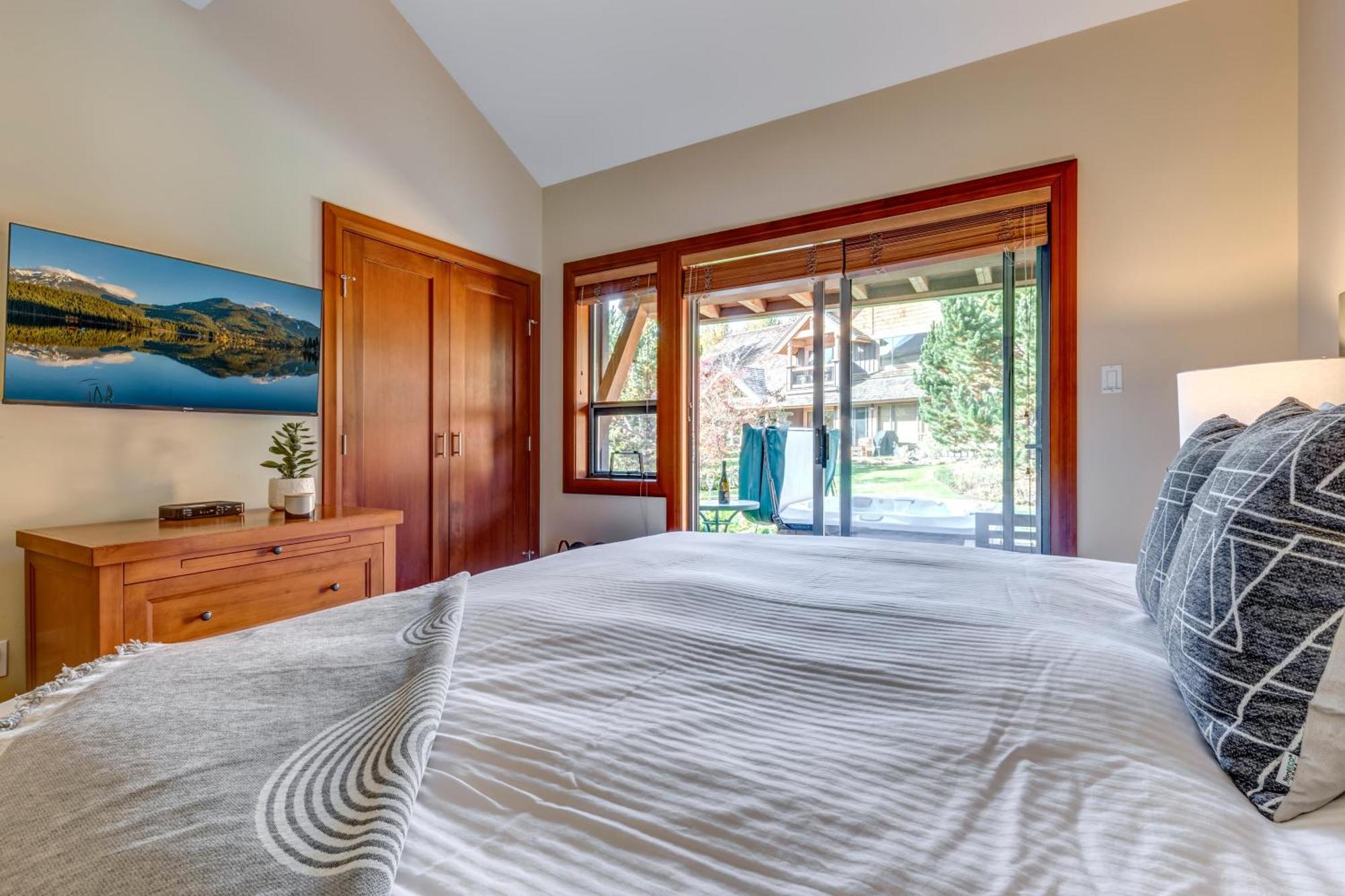 Montebello 4864 Whistler