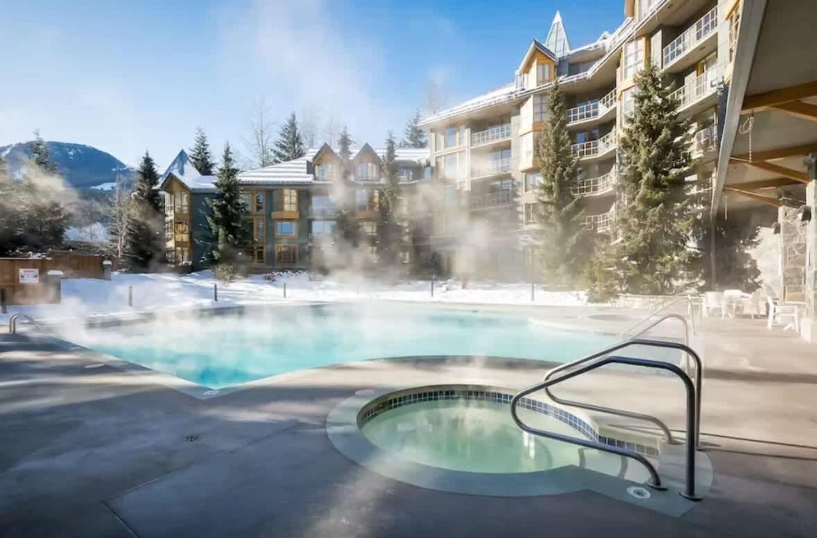 Renovated 2Bed-2Bath In Village With Pool, Hot Tub, And Sauna Holiday home Whistler