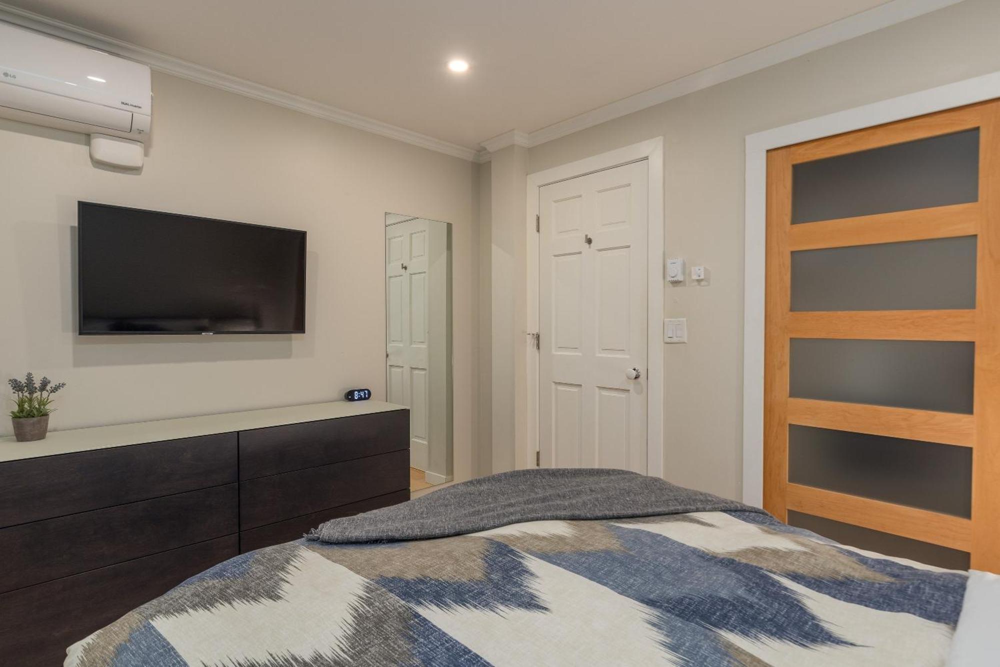 Holiday home 1br Village Location With Pool And Hot Tub By Harmony