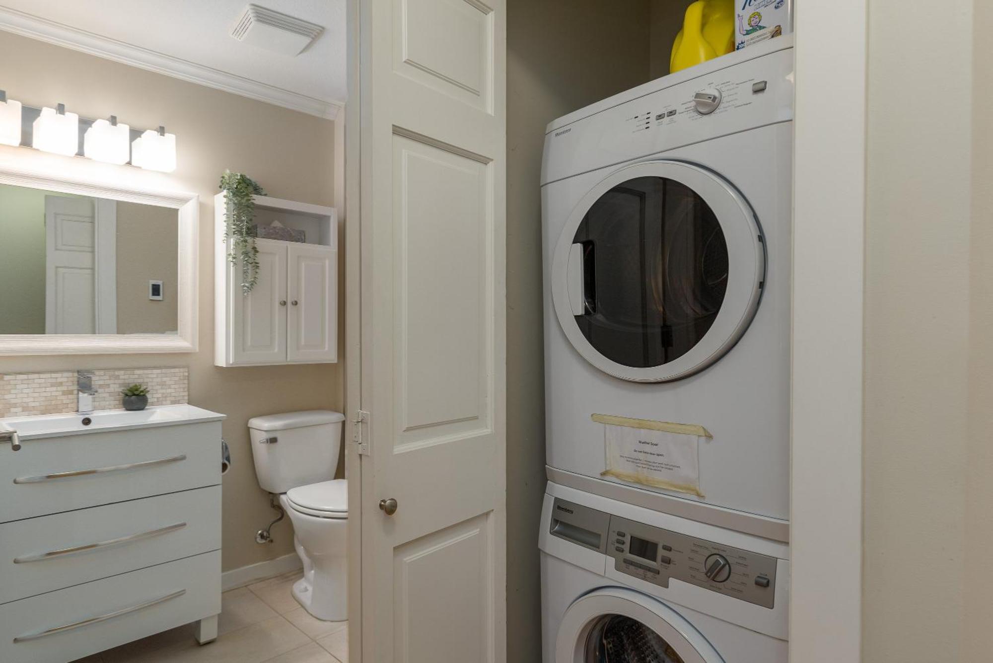 1br Village Location With Pool And Hot Tub By Harmony * Whistler