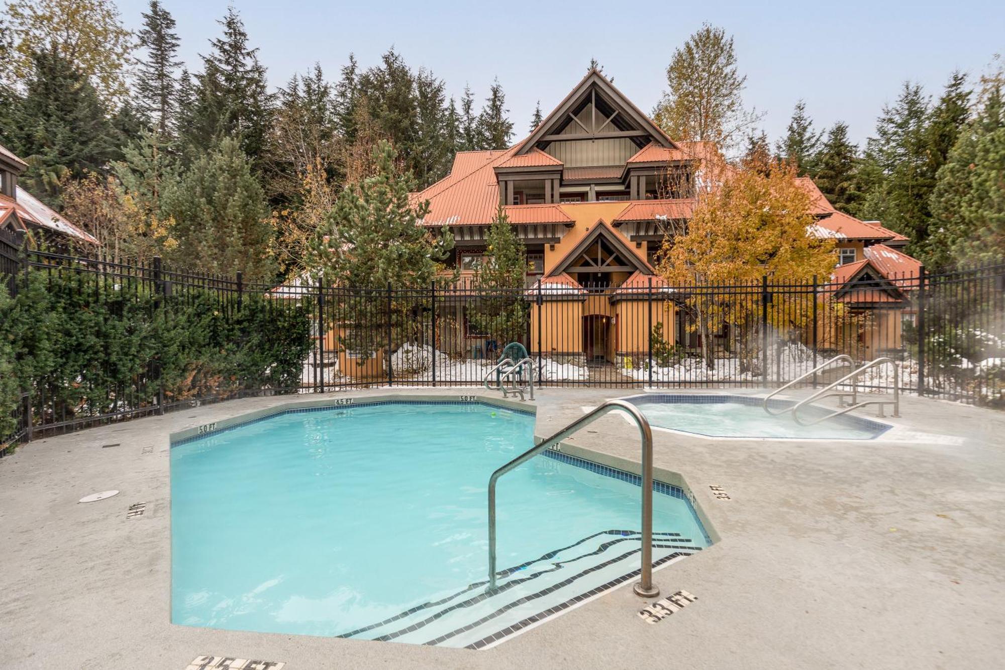 1br Village Location With Pool And Hot Tub By Harmony * Whistler