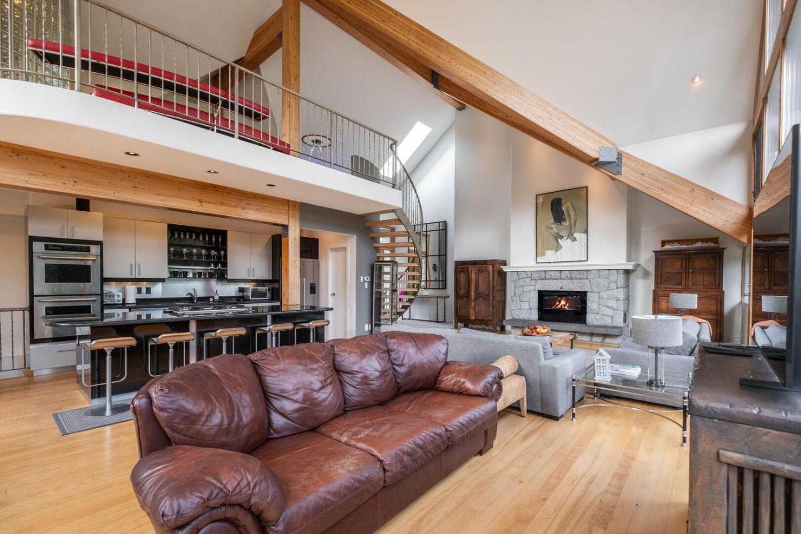 Chalet Nighthawk Lane By Outpost Whistler