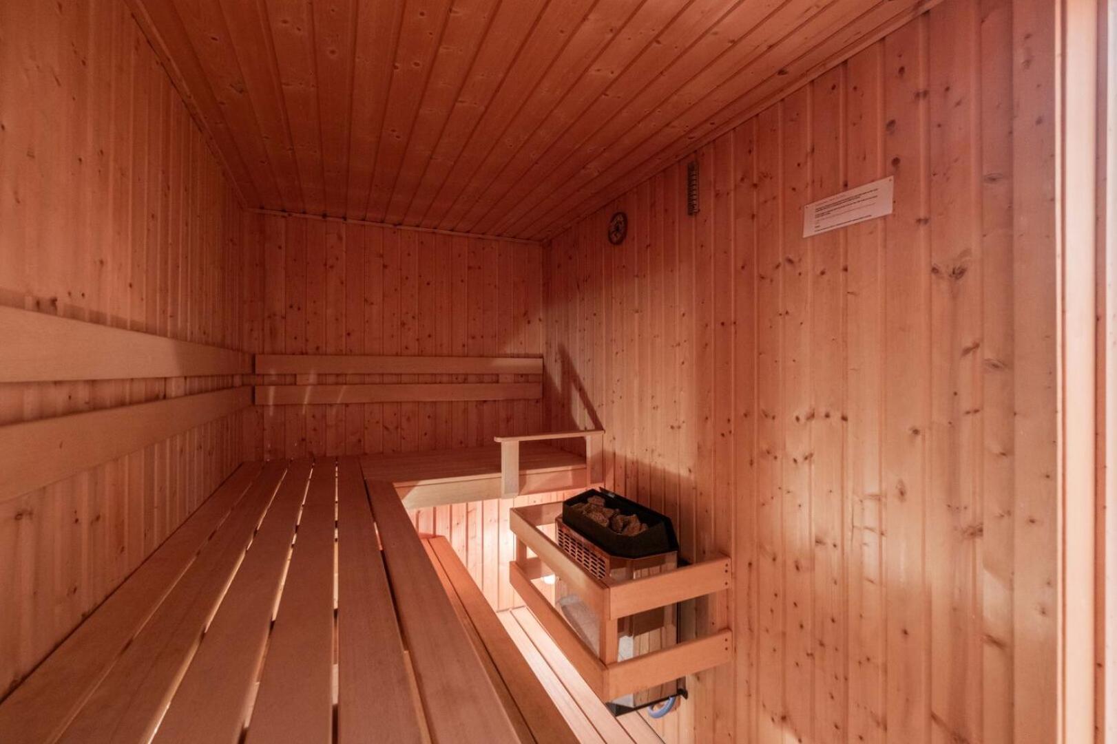 Nighthawk Lane By Outpost Chalet *