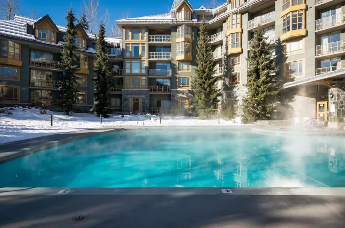 Renovated 1Bed-1Bath In Village With Pool, Hot Tub, And Sauna