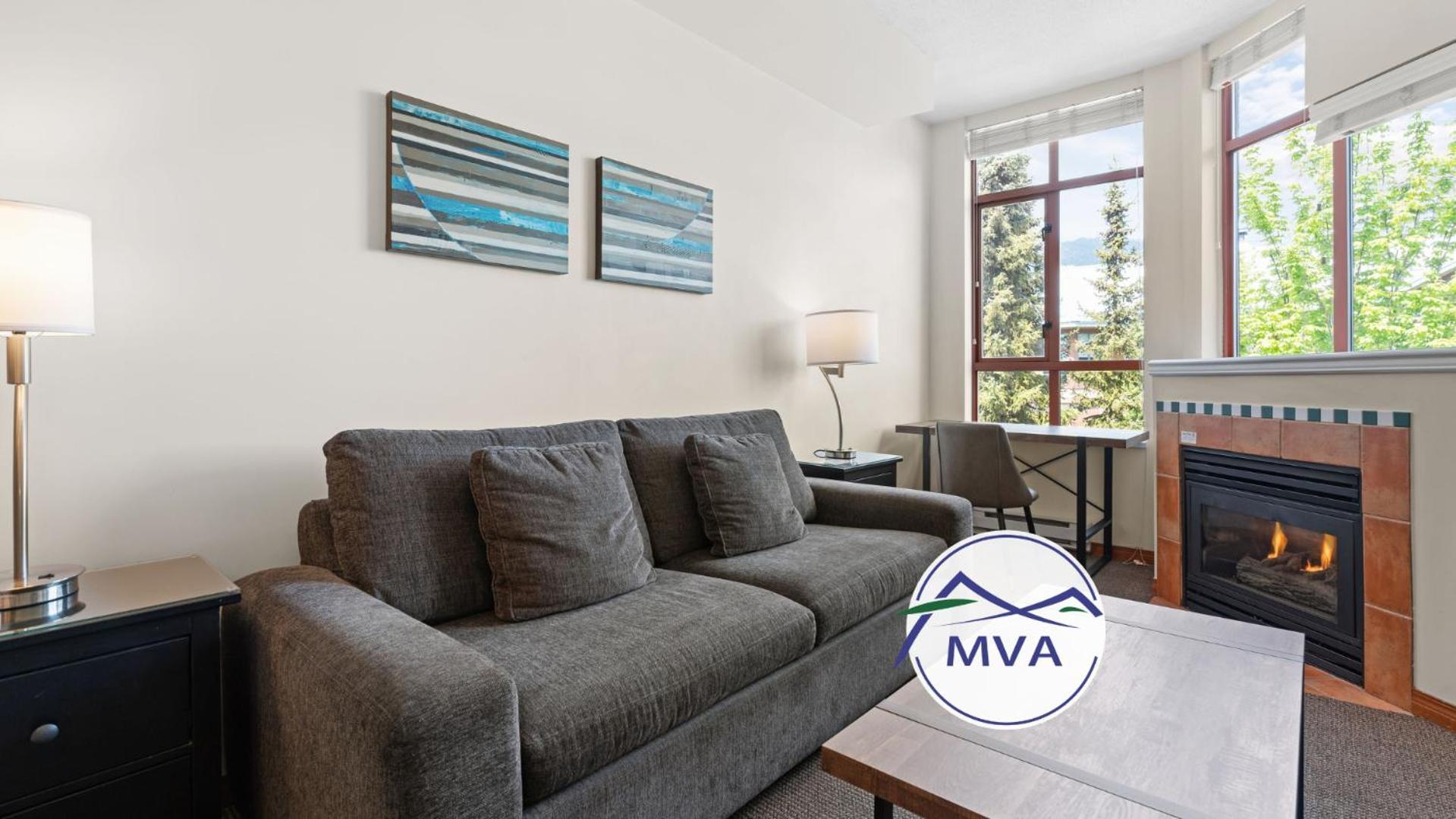 Alpenglow Family & Work Retreat By Mva Apartment *