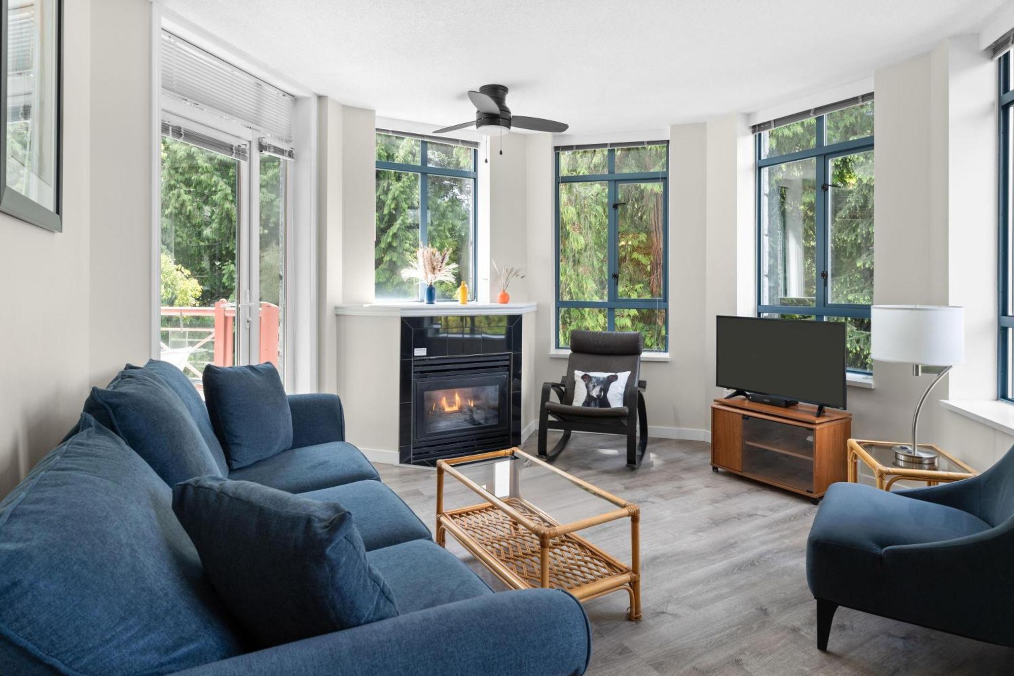 Alpenglow Bear Wonder One Bedroom By Mva
