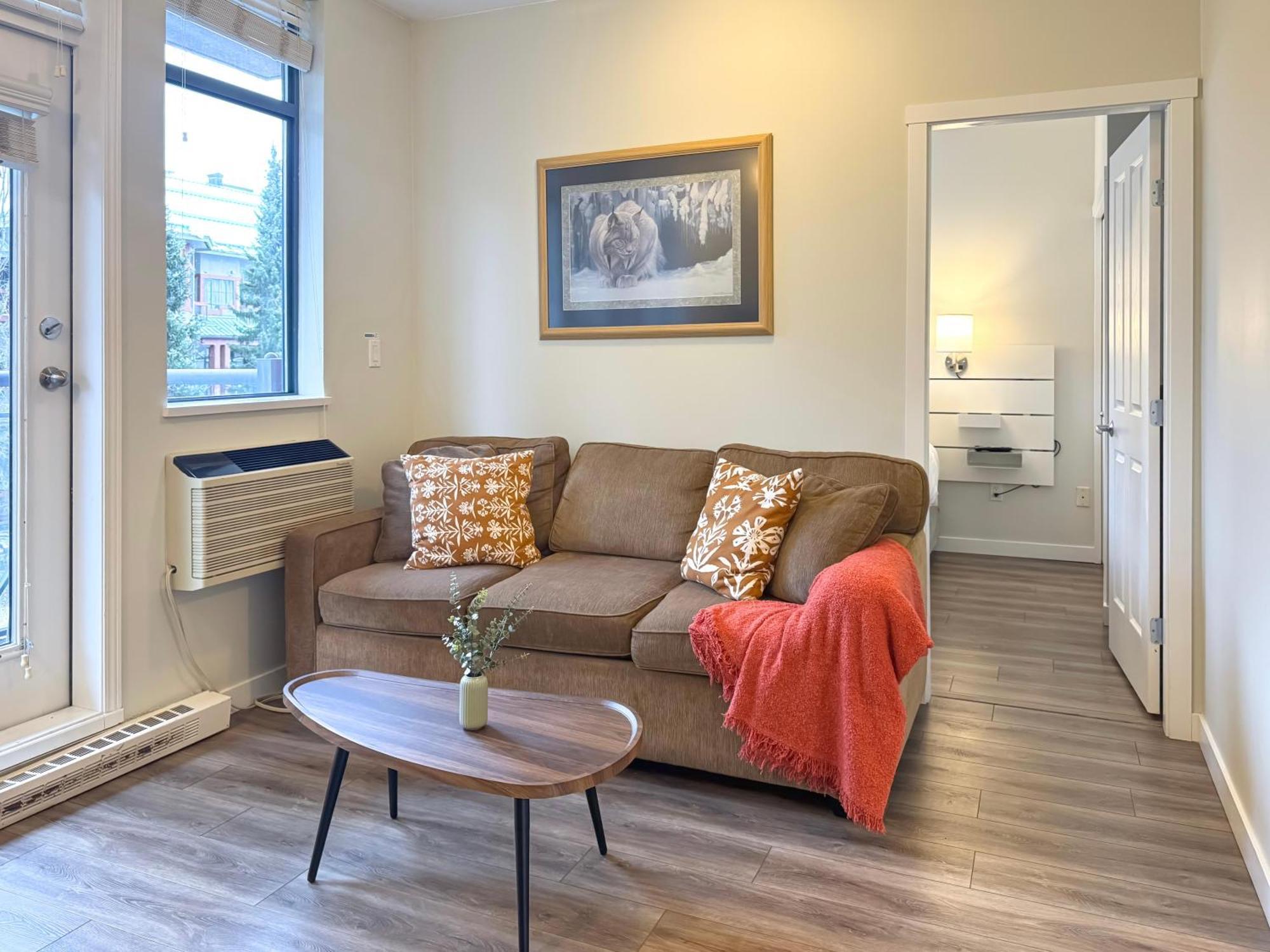 Alpenglow Junior One Bedroom By Mva * Whistler