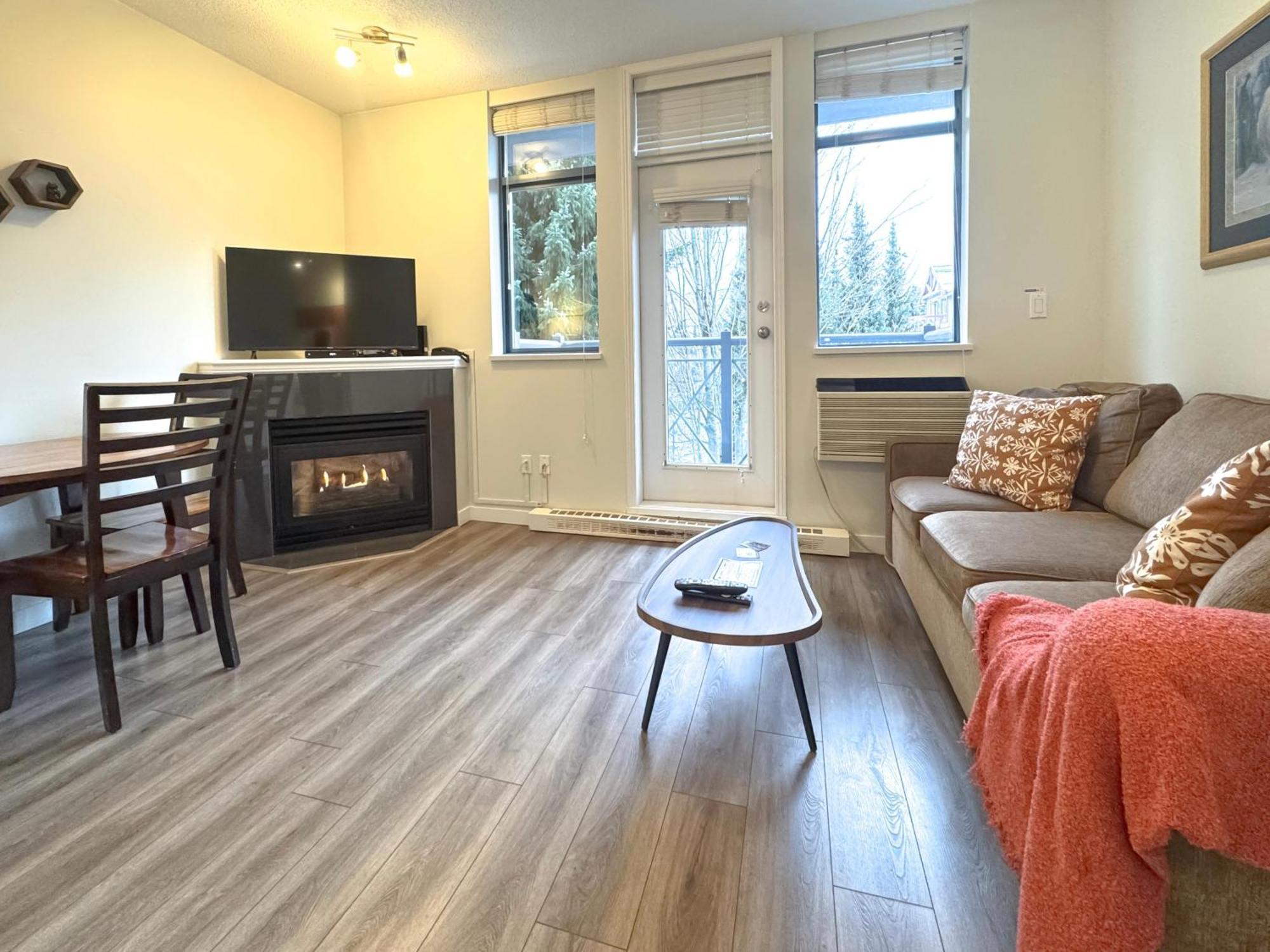 Alpenglow Junior One Bedroom By Mva