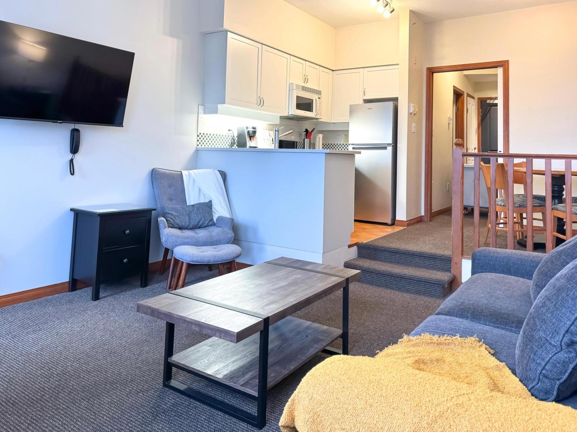 Alpenglow Family & Work Retreat By Mva Apartment Whistler