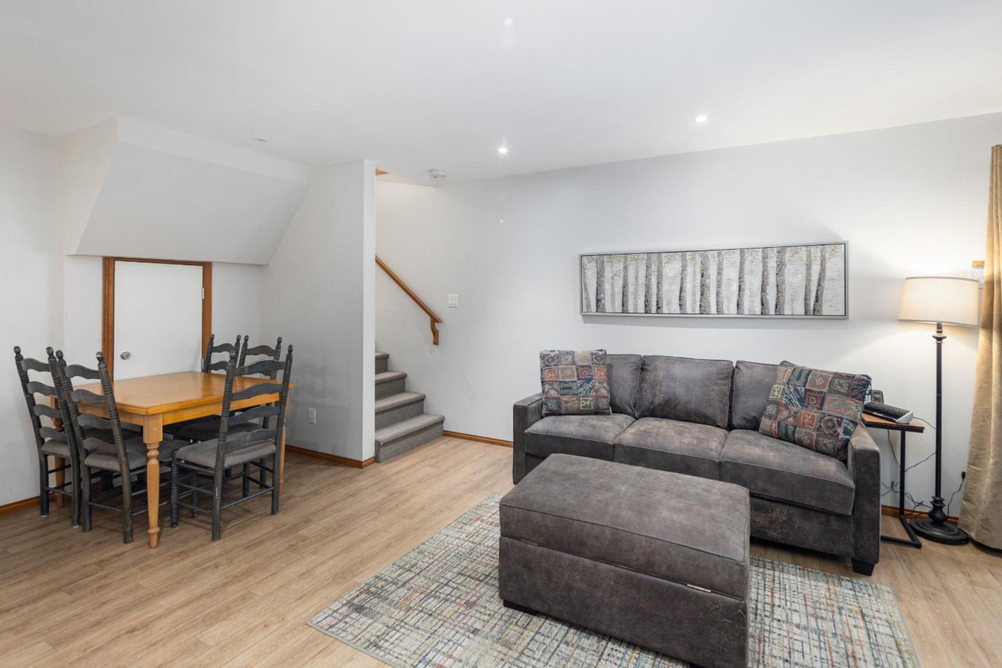 Glaciers Reach By Allseason Vacation Apartment