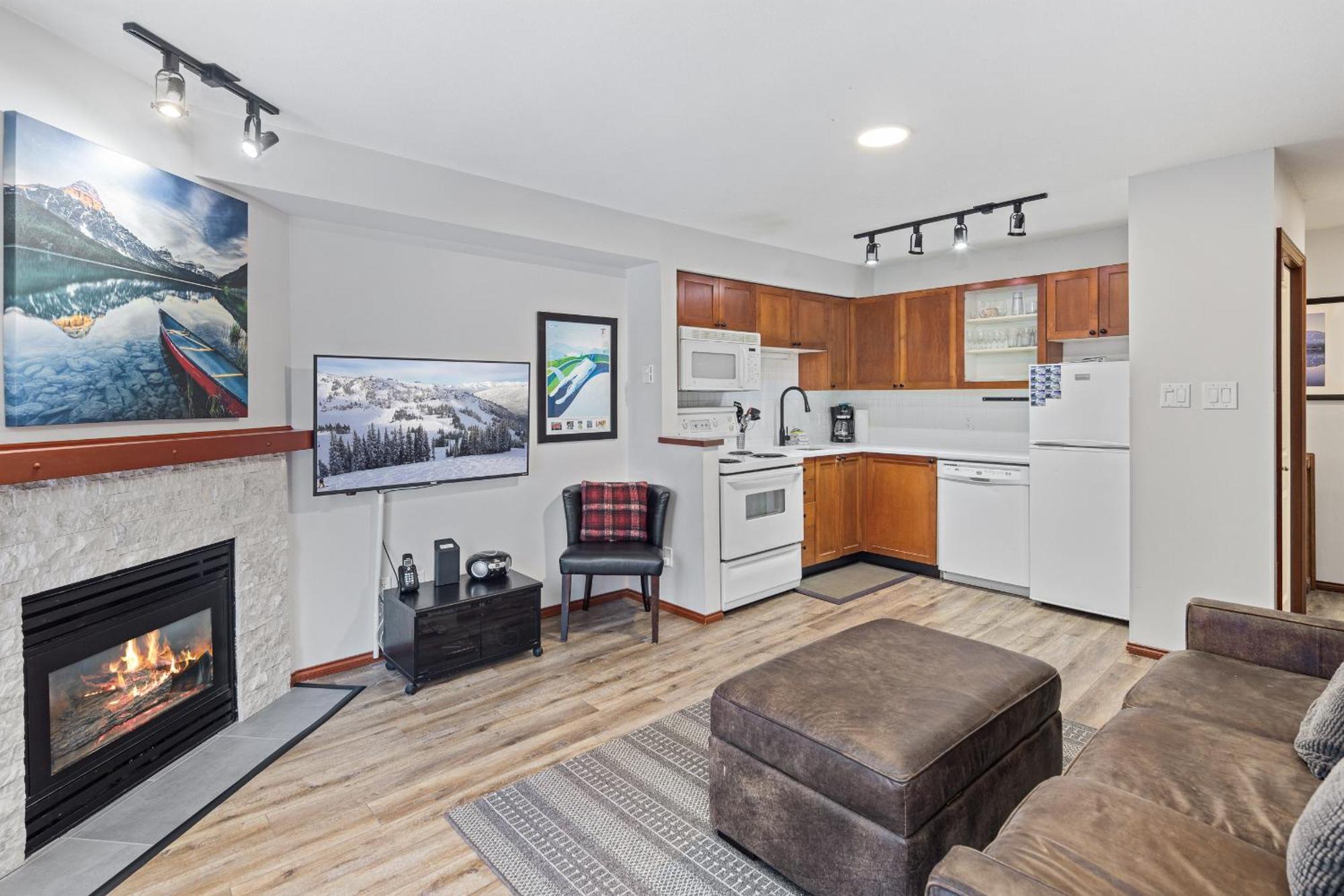 Glaciers Reach By Allseason Vacation Apartment *