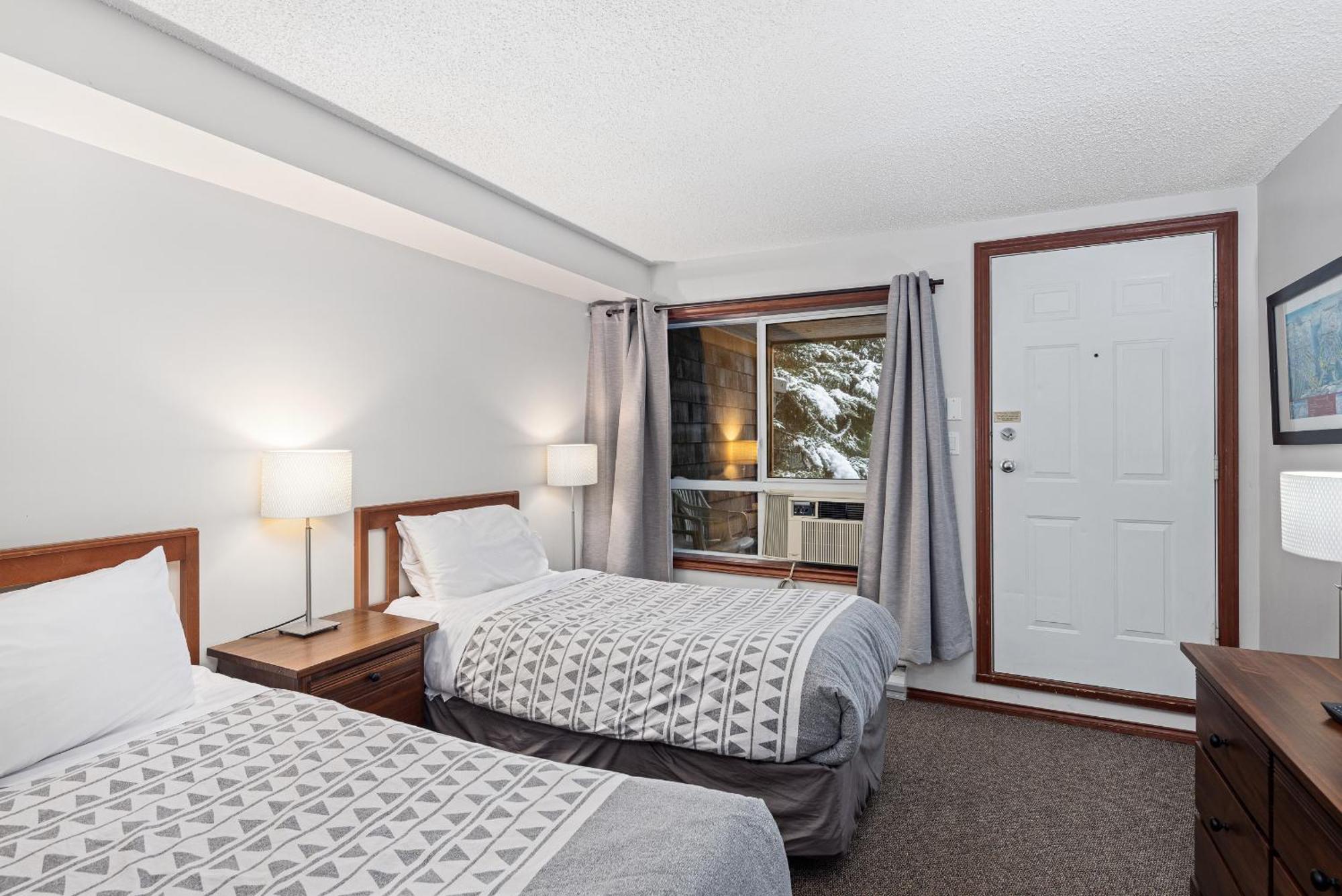 Apartment Glaciers Reach By Allseason Vacation Whistler