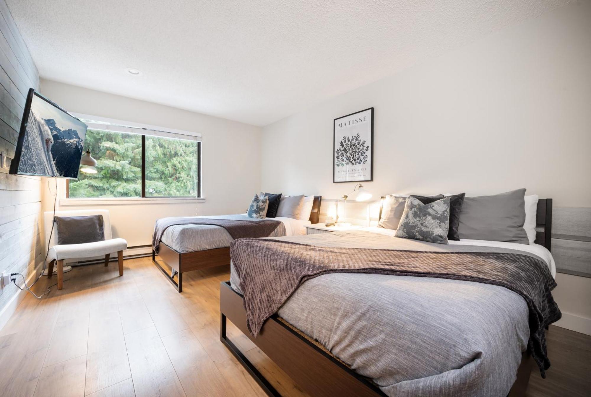 Apartment Creekside Oasis 4 Beds Pool And Hot Tub *