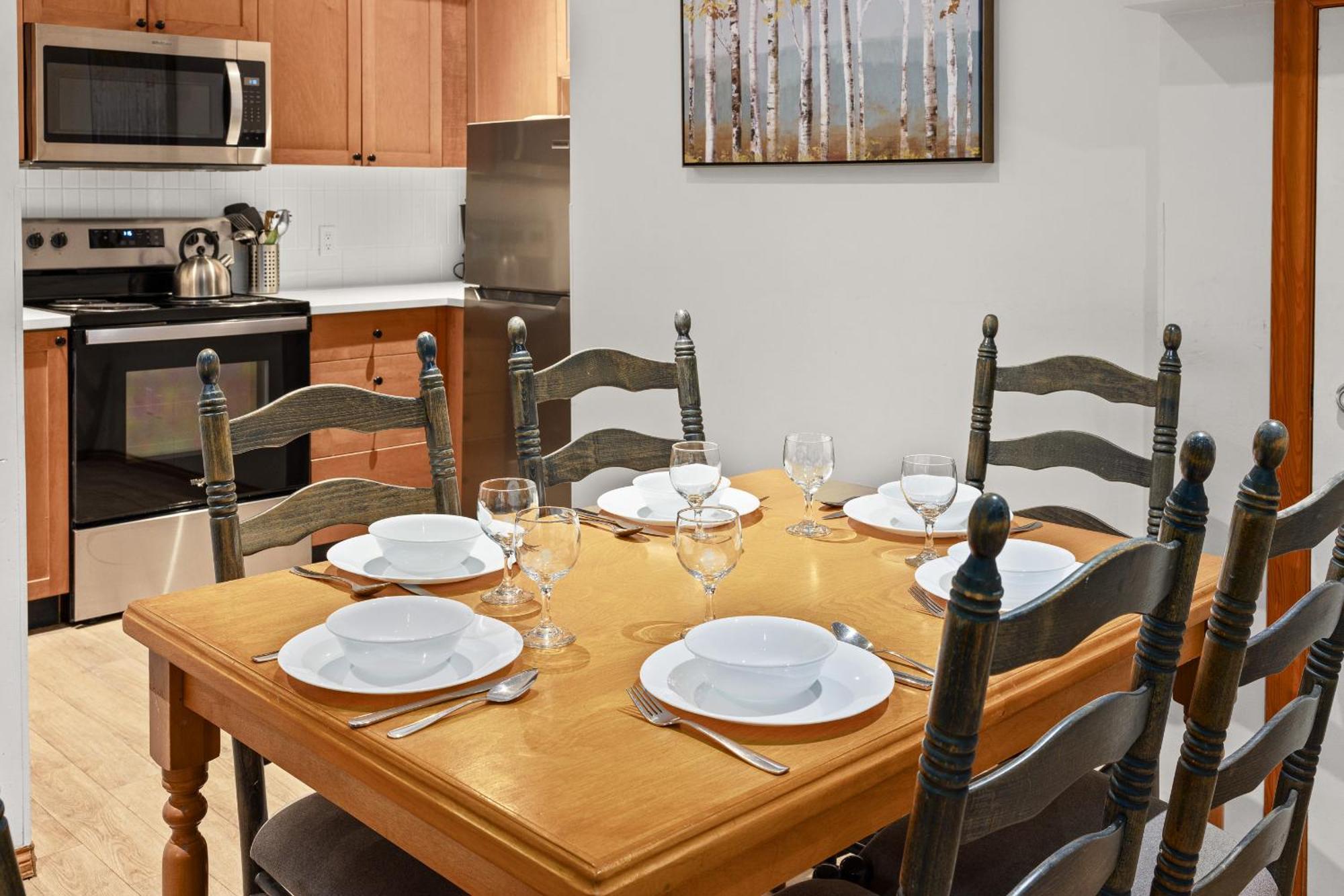 Glaciers Reach By Allseason Vacation Apartment