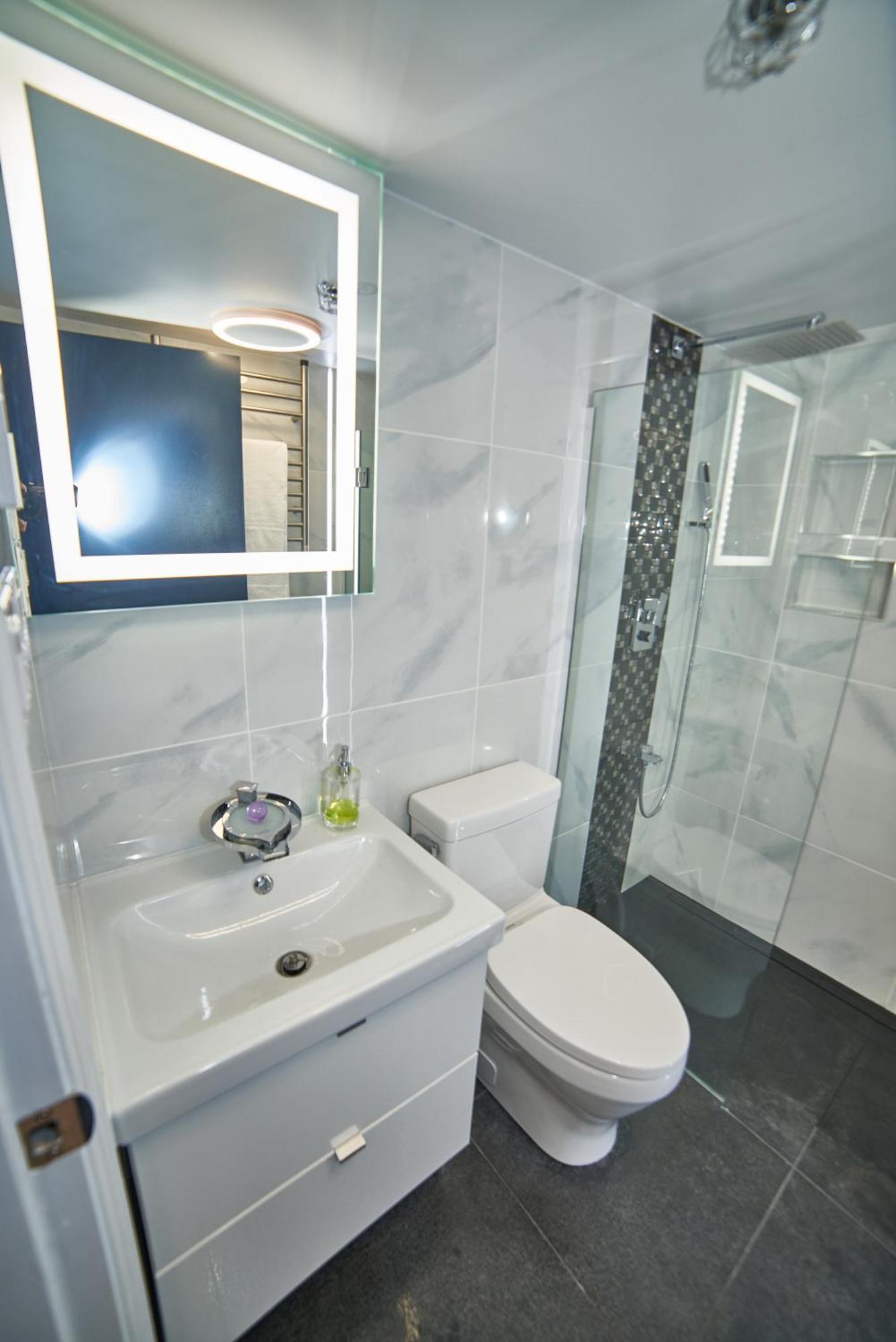 Upscale Modern * Whistler