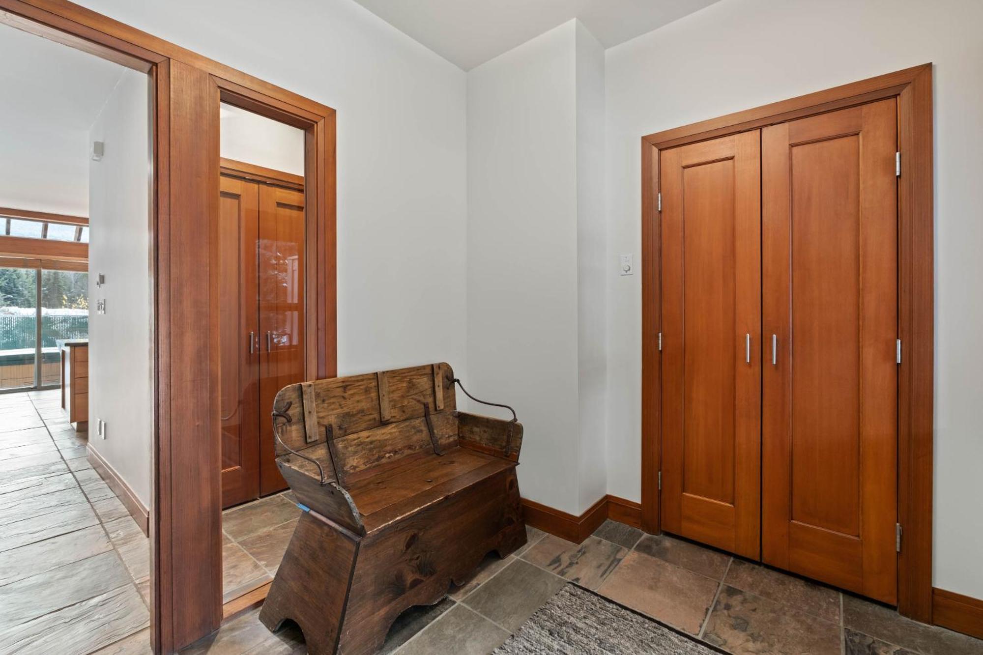 Montebello By Premier Apartment Whistler
