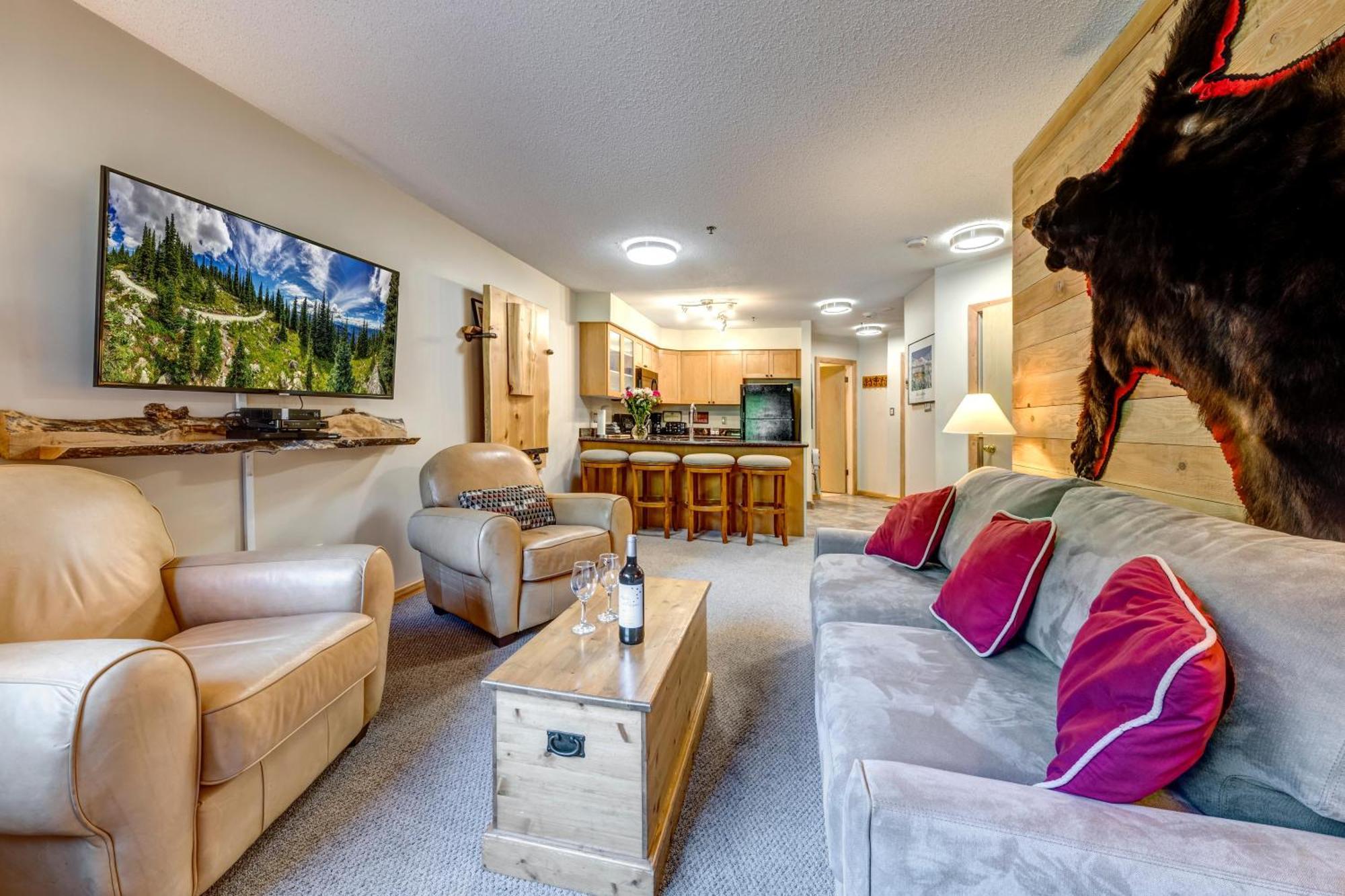 Holiday home Greystone 229 Ski-in Out Whistler
