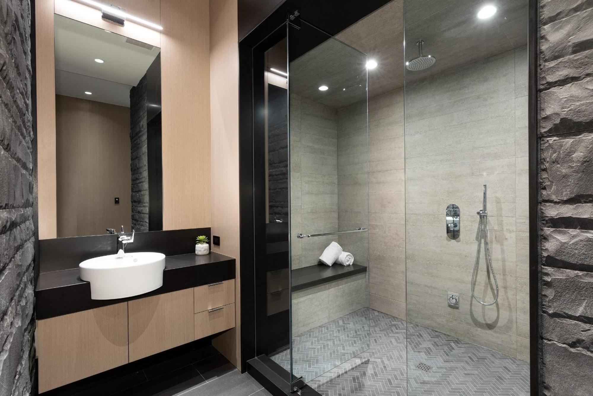 Kadenwood Bellevue Holiday home Whistler