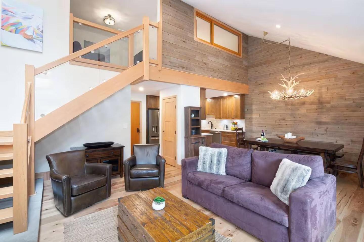 Large Village Loft With Private Hot Tub And Private Sauna Apartment Whistler