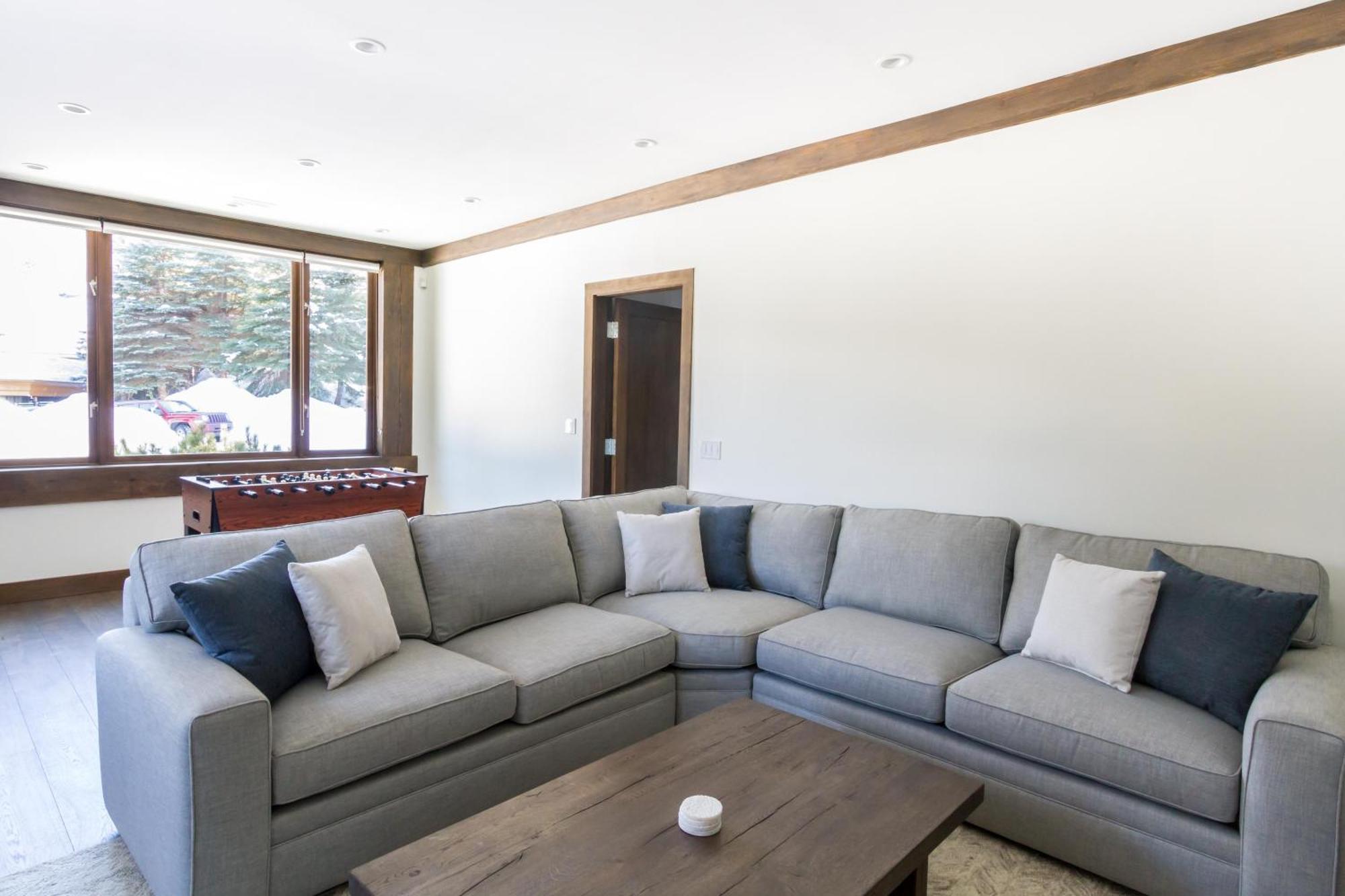 Chalet 3354 Peak Drive