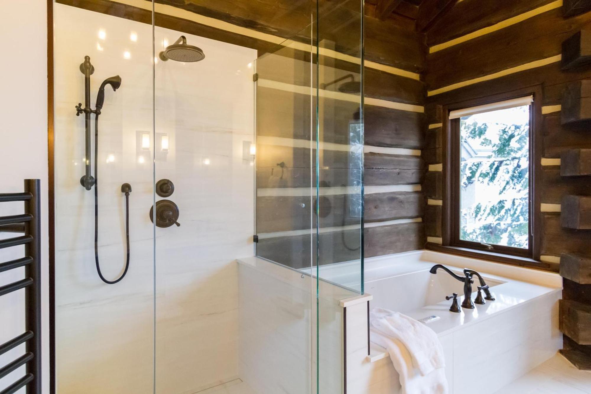 3354 Peak Drive Chalet *