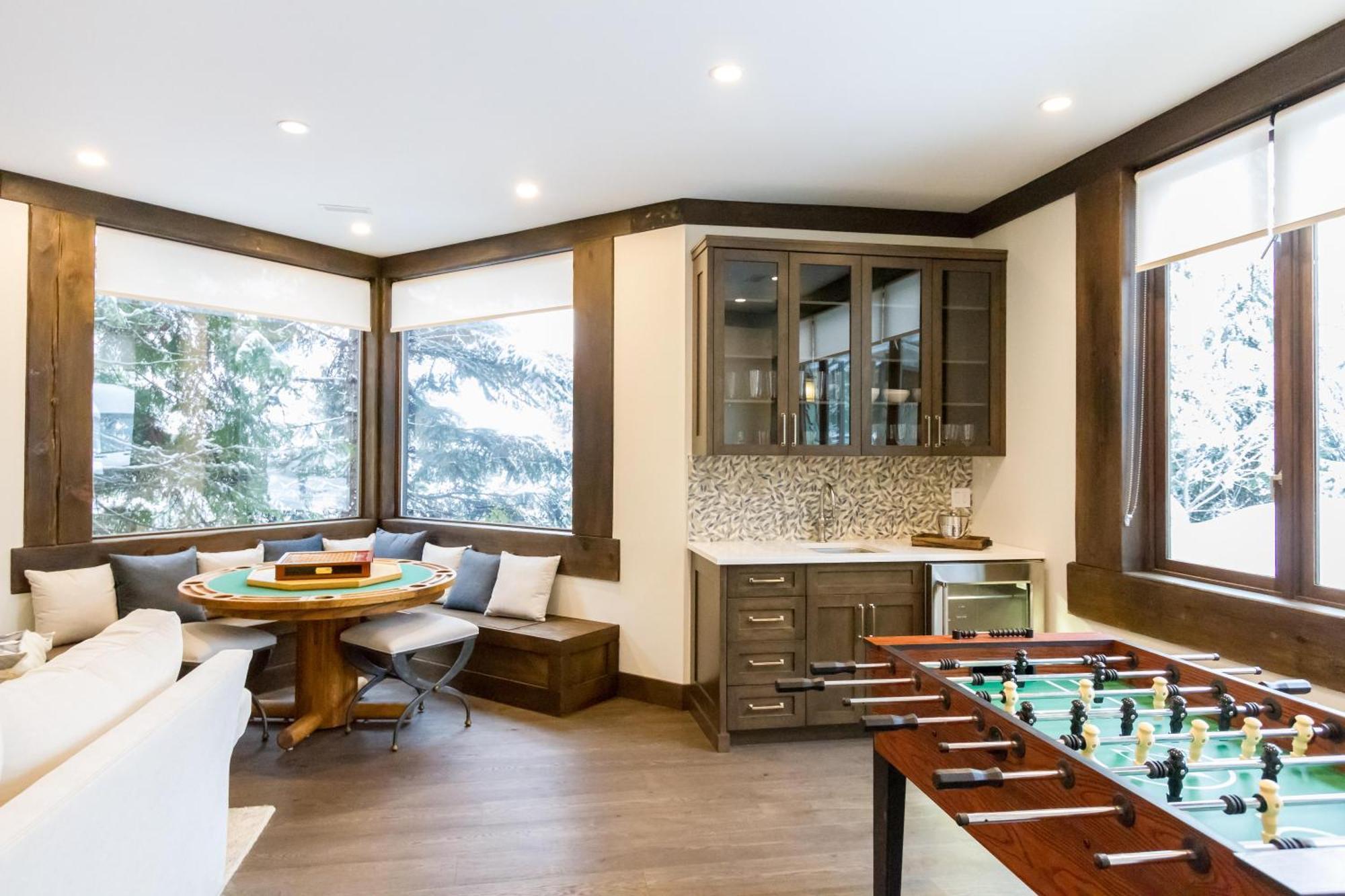 3354 Peak Drive *
