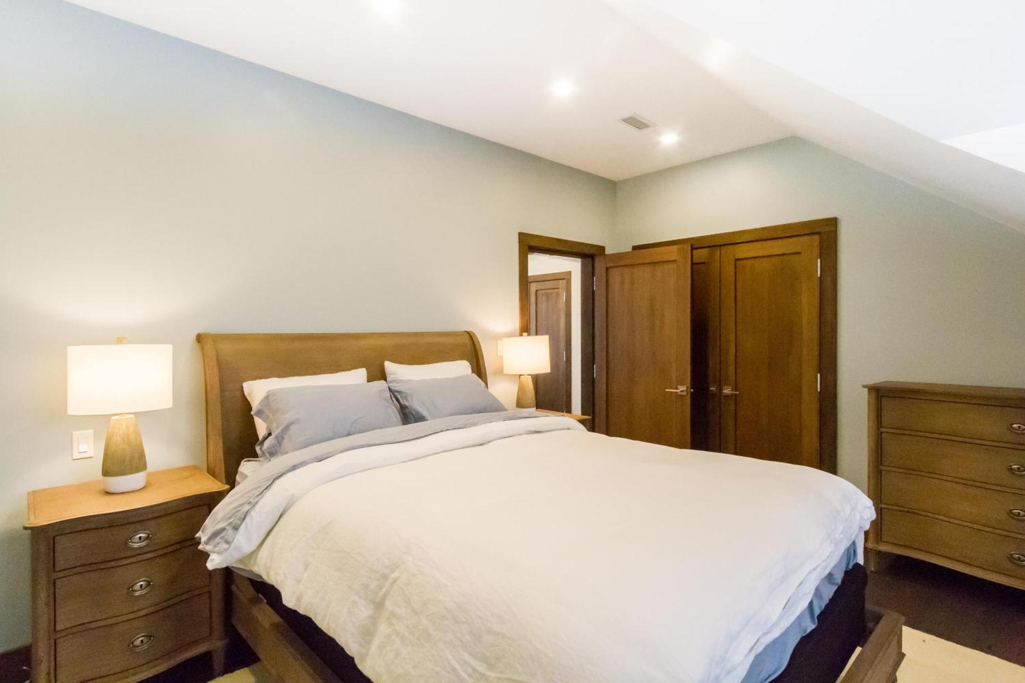 3354 Peak Drive * Whistler