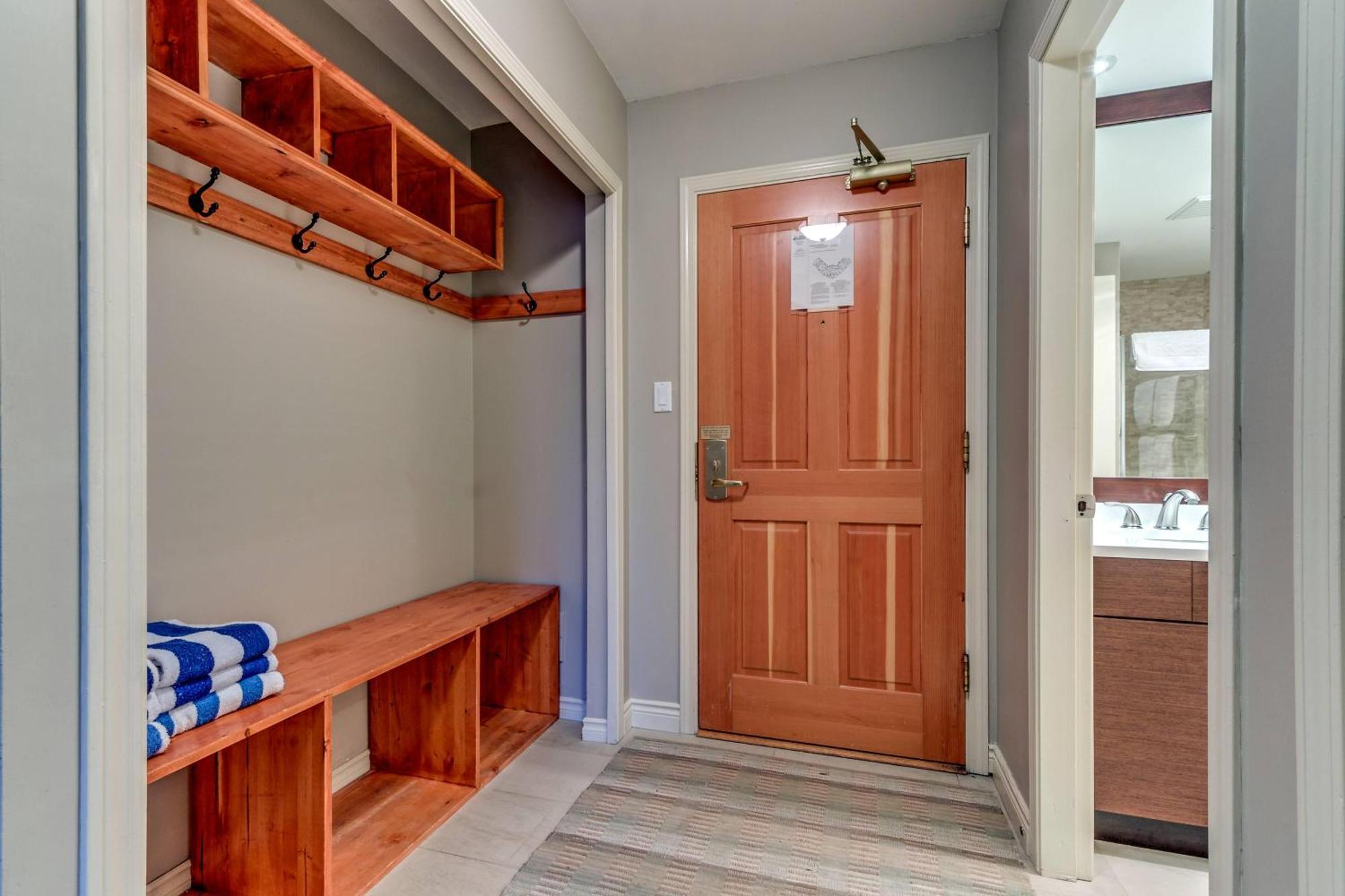 Greystone 216 Ski-in Out Holiday home *